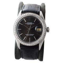 Rolex Steel Datejust mit seltenen schwarzen Zifferblatt aus den 1960er Jahren Custom Diamond Lünette