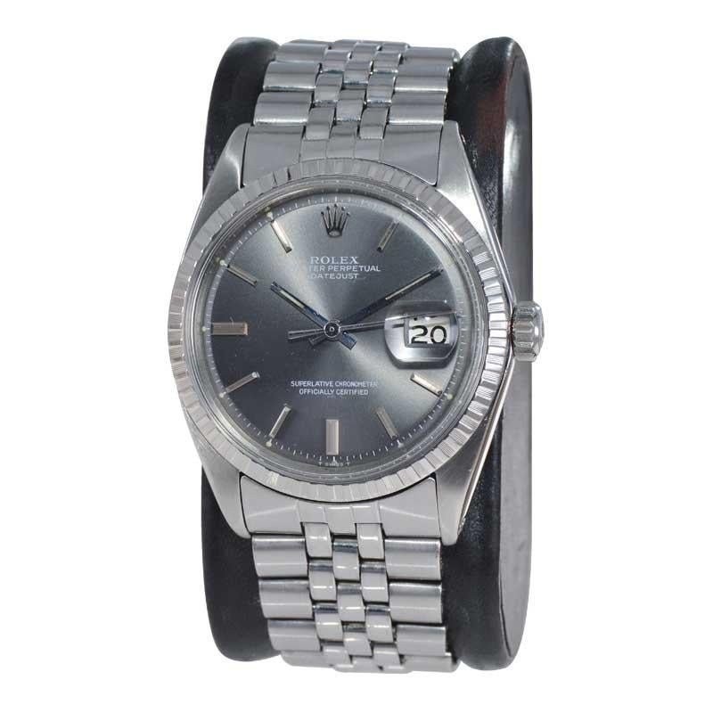 FACTORY / HOUSE: Rolex Watch Company
STYLE / REFERENCE: Datejust / 1601
METAL / MATERIAL: Stainless Steel
CIRCA / YEAR: 1969
DIMENSIONS / SIZE: 43mm x 36mm
MOVEMENT / CALIBER: Perpetual Winding / 26 Jewels / Caliber 1500
DIAL / HANDS: Original