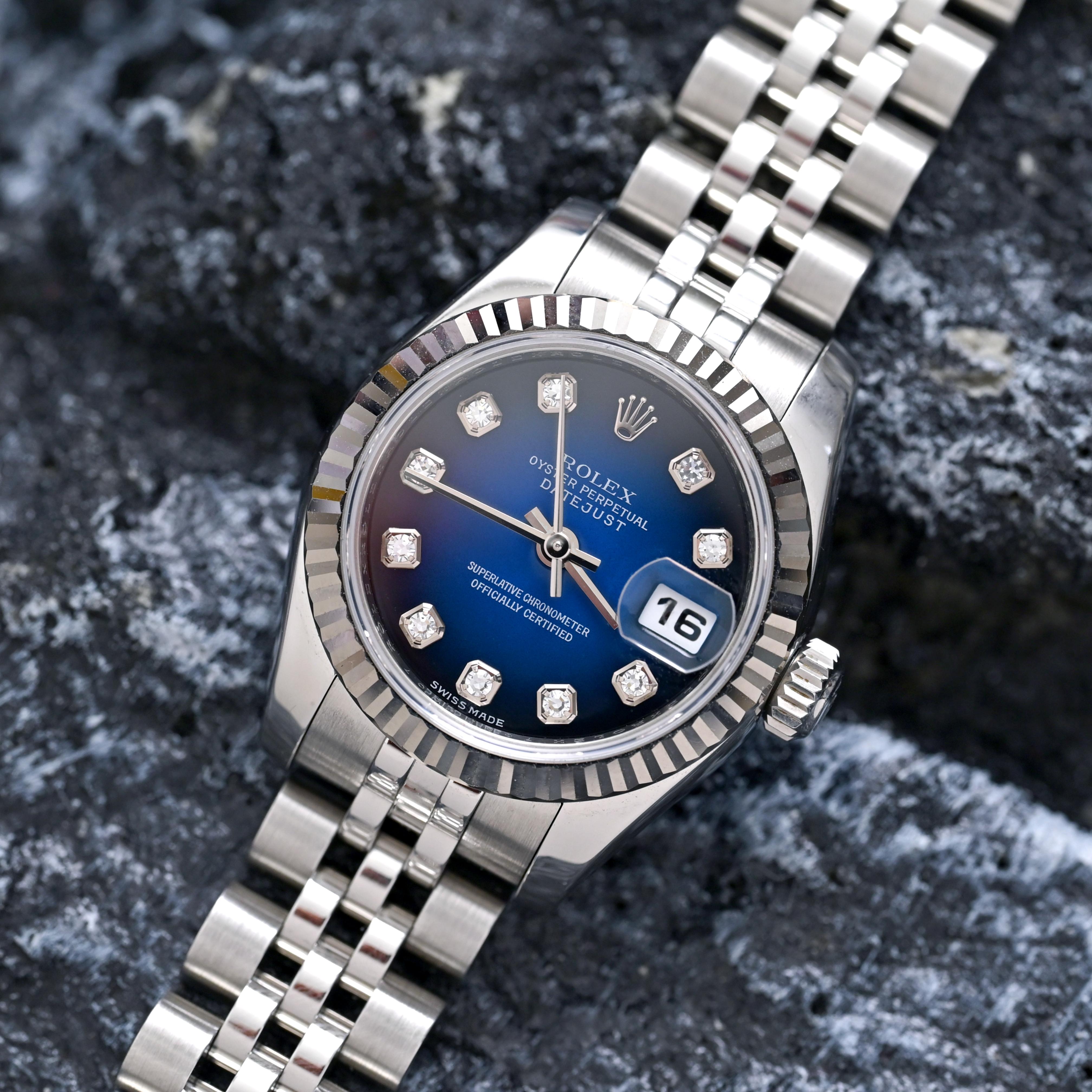 Rolex Steel Lady Datejust Ombre Blue Dial with Diamond Indexes Ref. 179174 en vente 2
