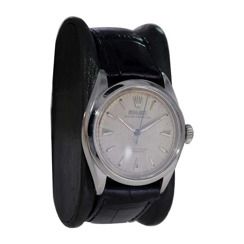 Movimiento de acero con fondo de burbuja de la serie tardía de Rolex con esfera original de 1951 en Excelente estado para la venta en Long Beach, CA