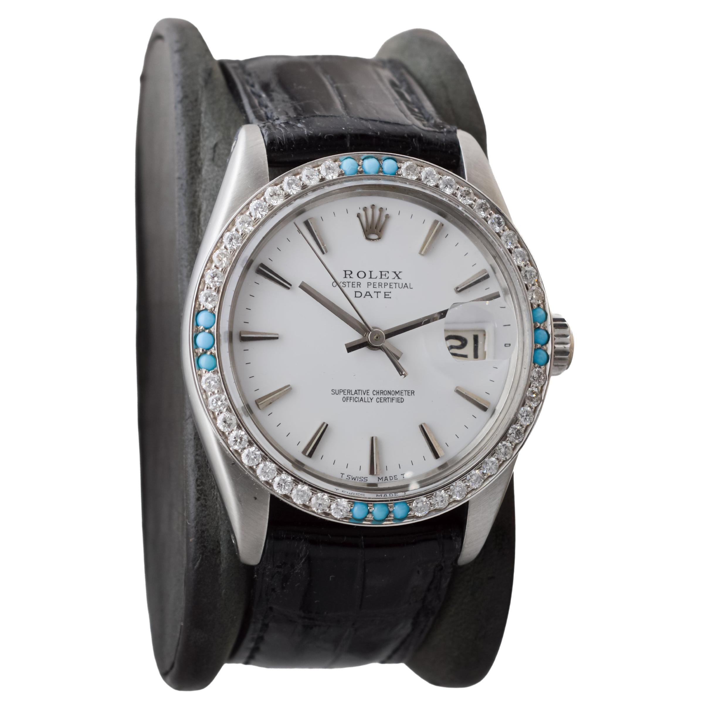 USINE / MAISON : Compagnie des montres Rolex
STYLE / RÉFÉRENCE : Oyster Perpetual Date / Référence 1500
METAL / MATERIAL : Acier inoxydable
CIRCA / ANNÉE : années 1970
DIMENSIONS / TAILLE : Longueur 42mm X Diamètre 35mm
MOUVEMENT / CALIBRE :
