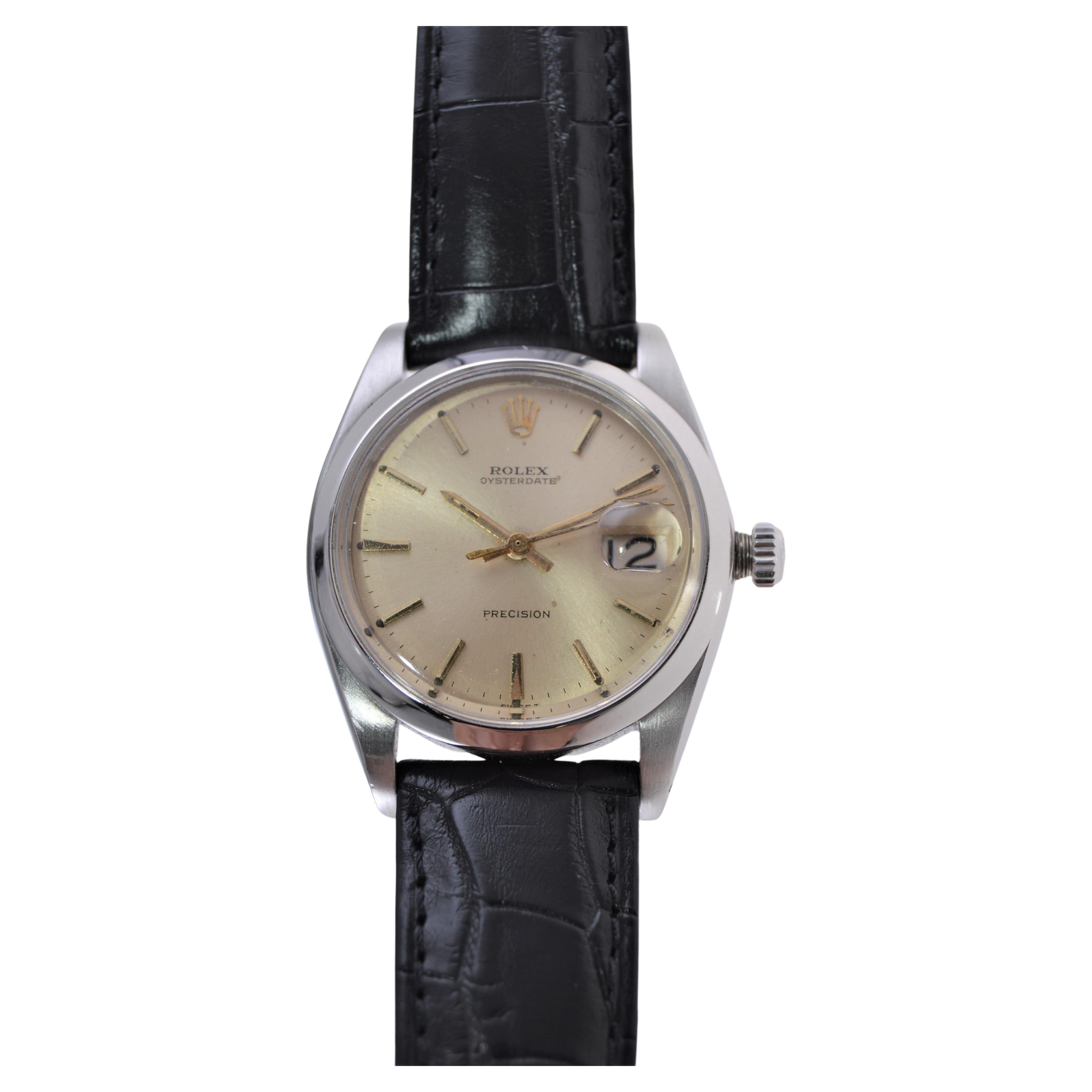 Rolex Steel Oysterdate with Factory Original Light Champagne Dial, 1960s In Excellent Condition For Sale In Long Beach, CA