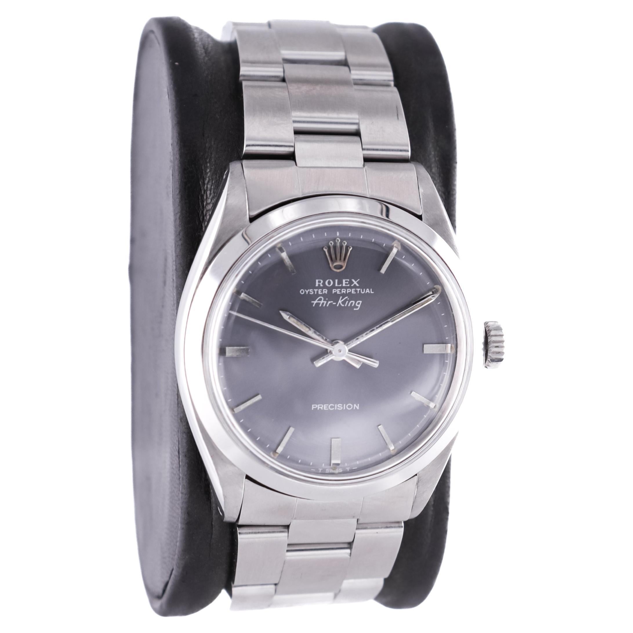 FACTORY / HOUSE: Rolex Watch Company
STYLE / REFERENCE: Oyster Perpetual Air King / Reference 5500/1002
METAL / MATERIAL: Stainless Steel
CIRCA / YEAR: 1960's
DIMENSIONS / SIZE: 39 Length X 34 Diameter
MOVEMENT / CALIBER:  Winding / 26 Jewels /
