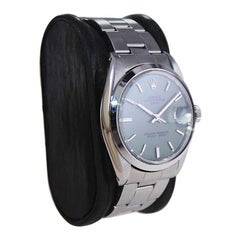 Rolex Steel Oyster Perpetual Date mit CUSTOM MADE Sage Green Dial 1970er Jahre