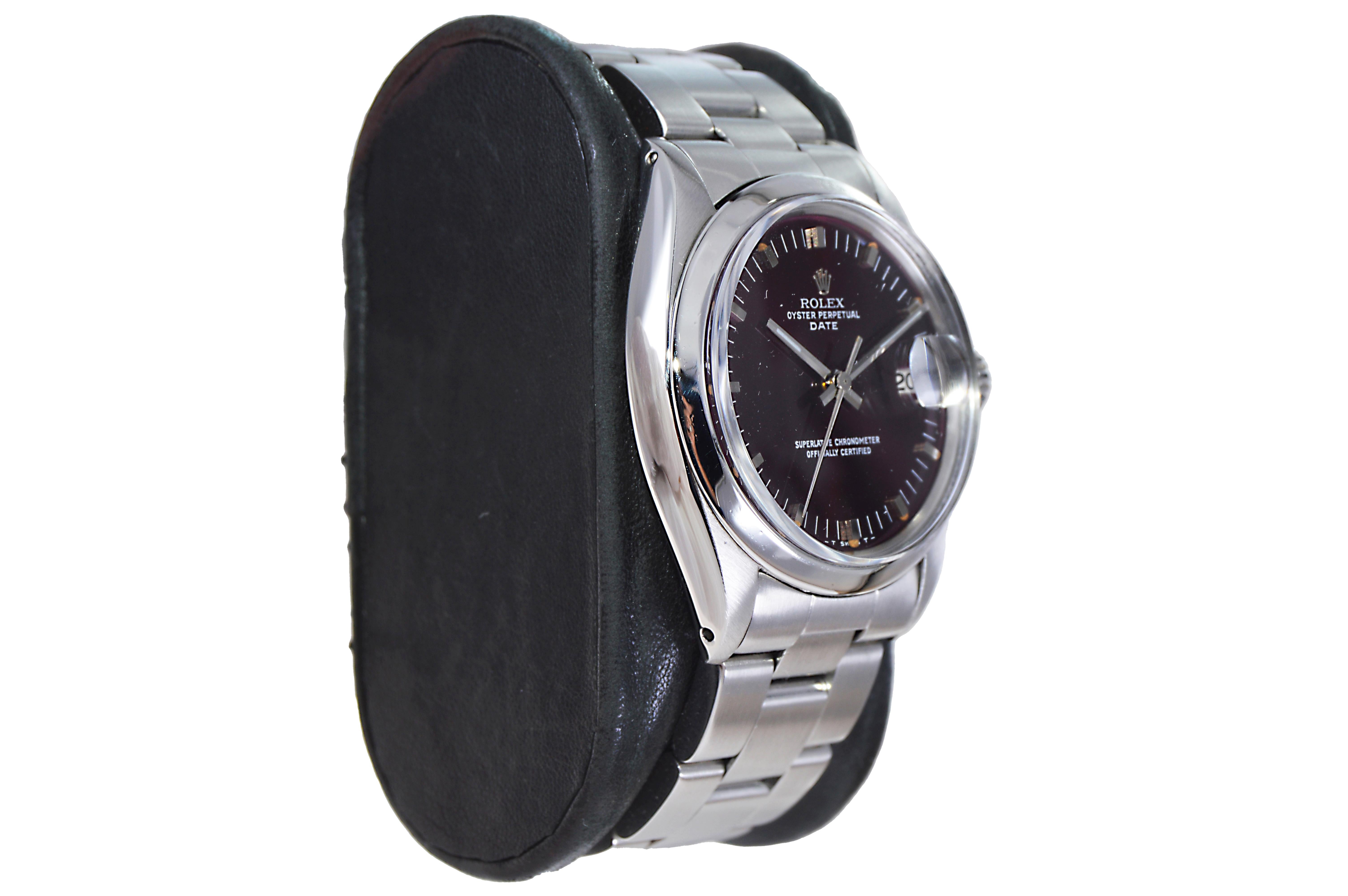 FABBRICA / CASA: Rolex Watch Company
STILE / RIFERIMENTO: Oyster Perpetual Date / Referenza 1500
METALLO / MATERIALE: Acciaio inossidabile 
CIRCA / ANNO: anni '60/'70
DIMENSIONI: Lunghezza 42 mm 