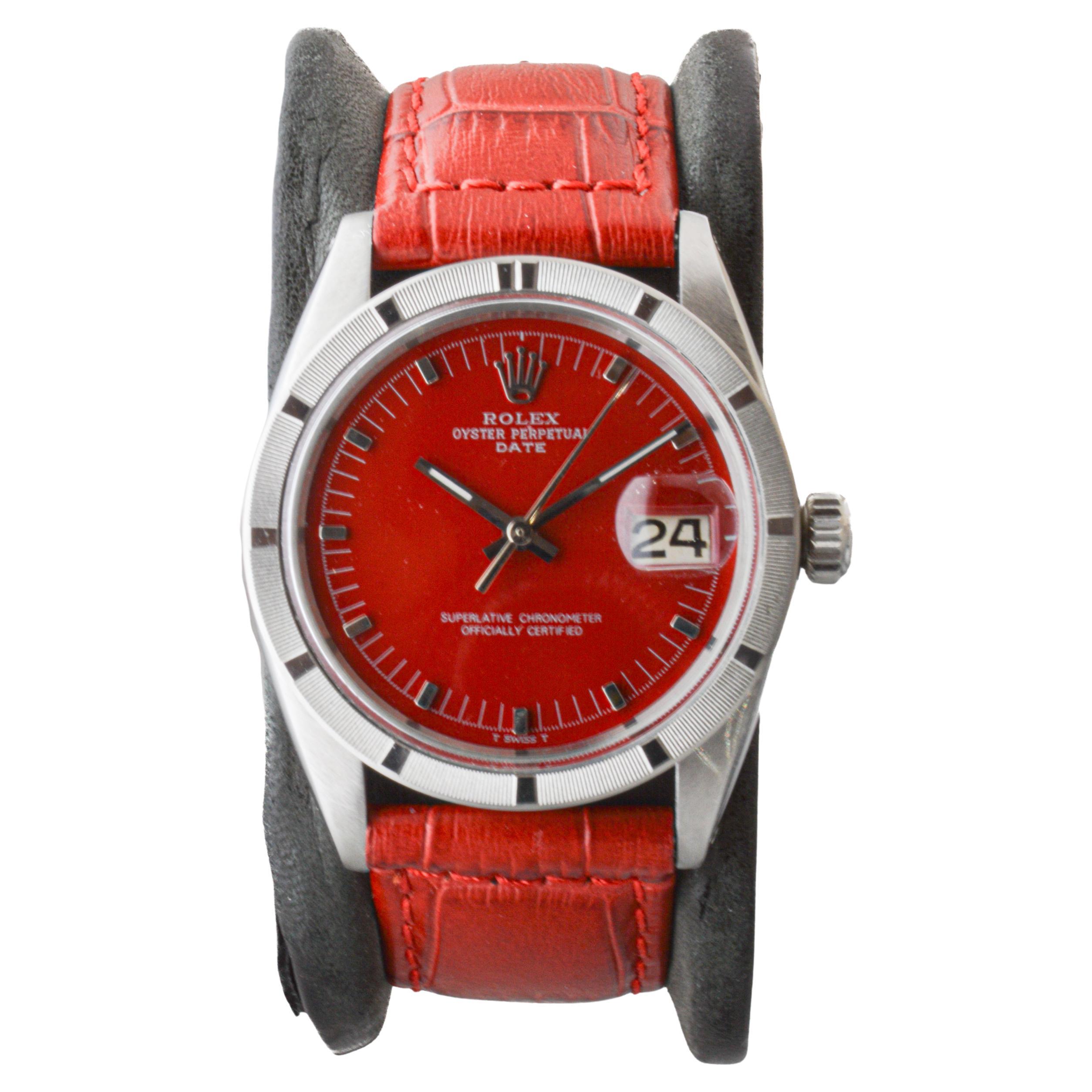 Rolex Oyster Perpetual Date avec cadran rouge personnalisé et lunette tournée par moteur en vente