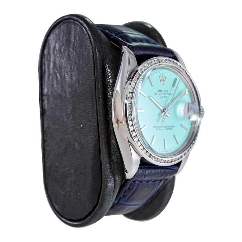 Moderniste Rolex Montre Oyster Perpetual Date en acier avec cadran bleu sur mesure, début des années 1970 en vente