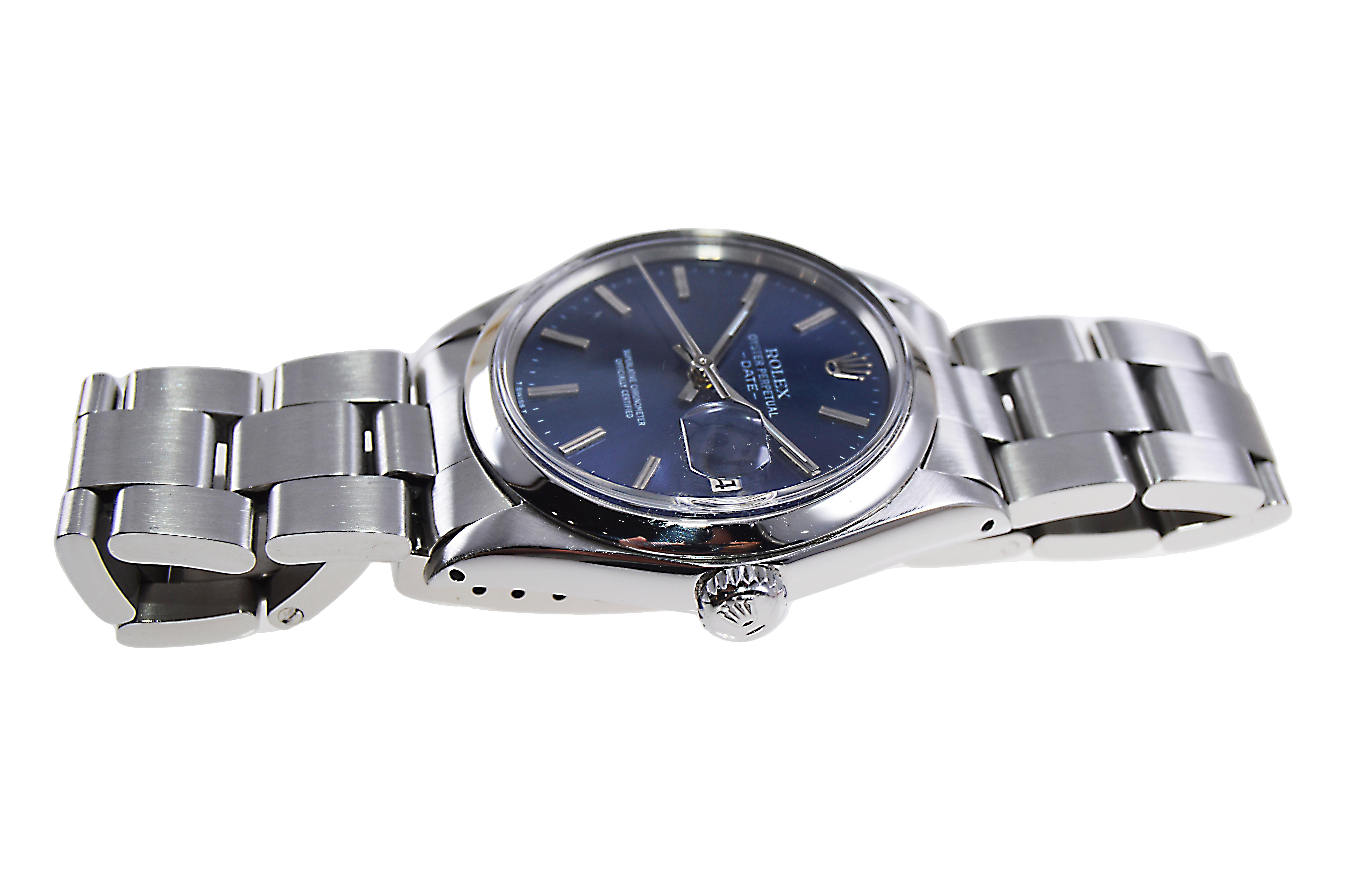 Rolex Steel Oyster Perpetual Date with Original Blued Dial 1970's In Excellent Condition For Sale In Long Beach, CA