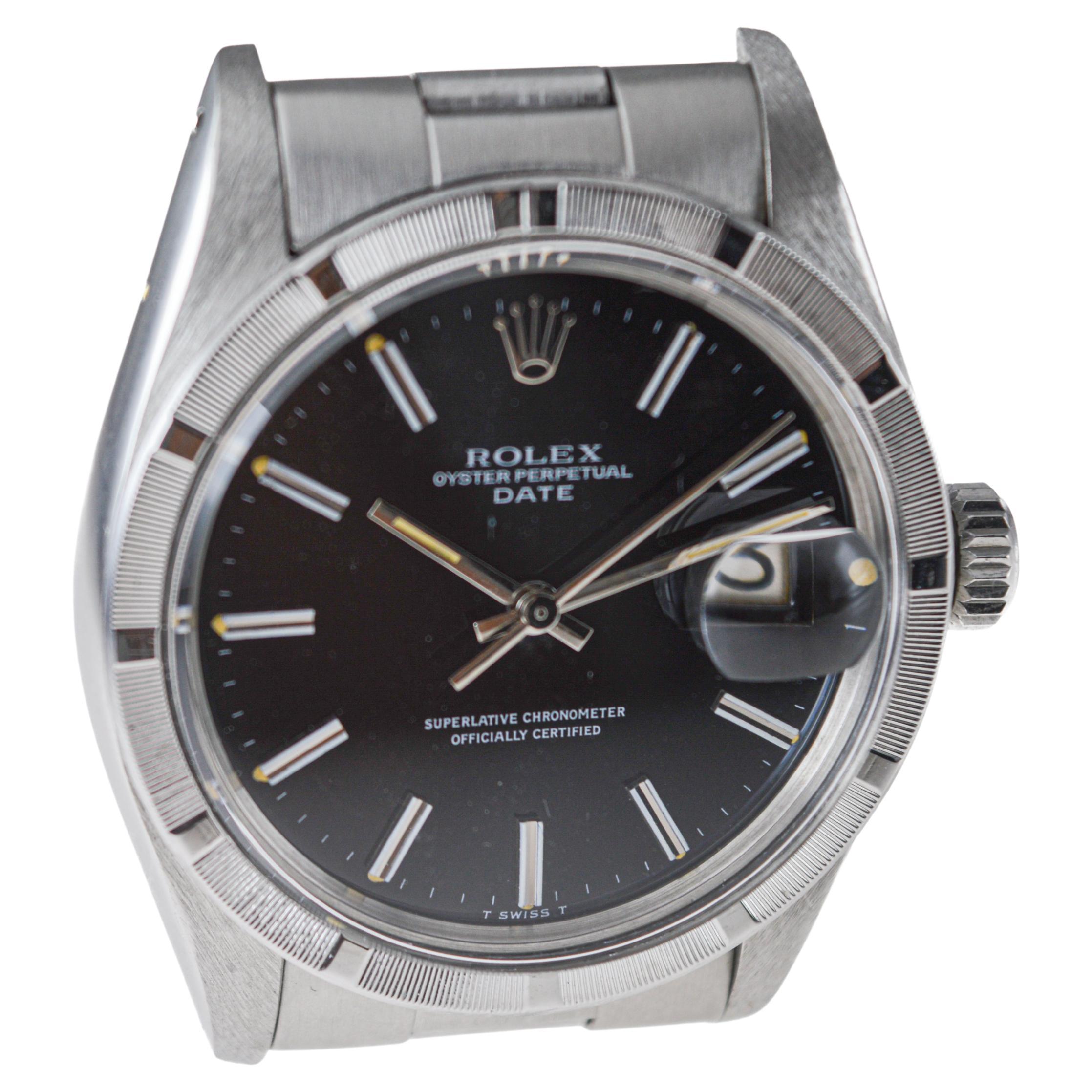 Rolex Steel Oyster Perpetual Date avec cadran noir et lunette tournante en vente 2