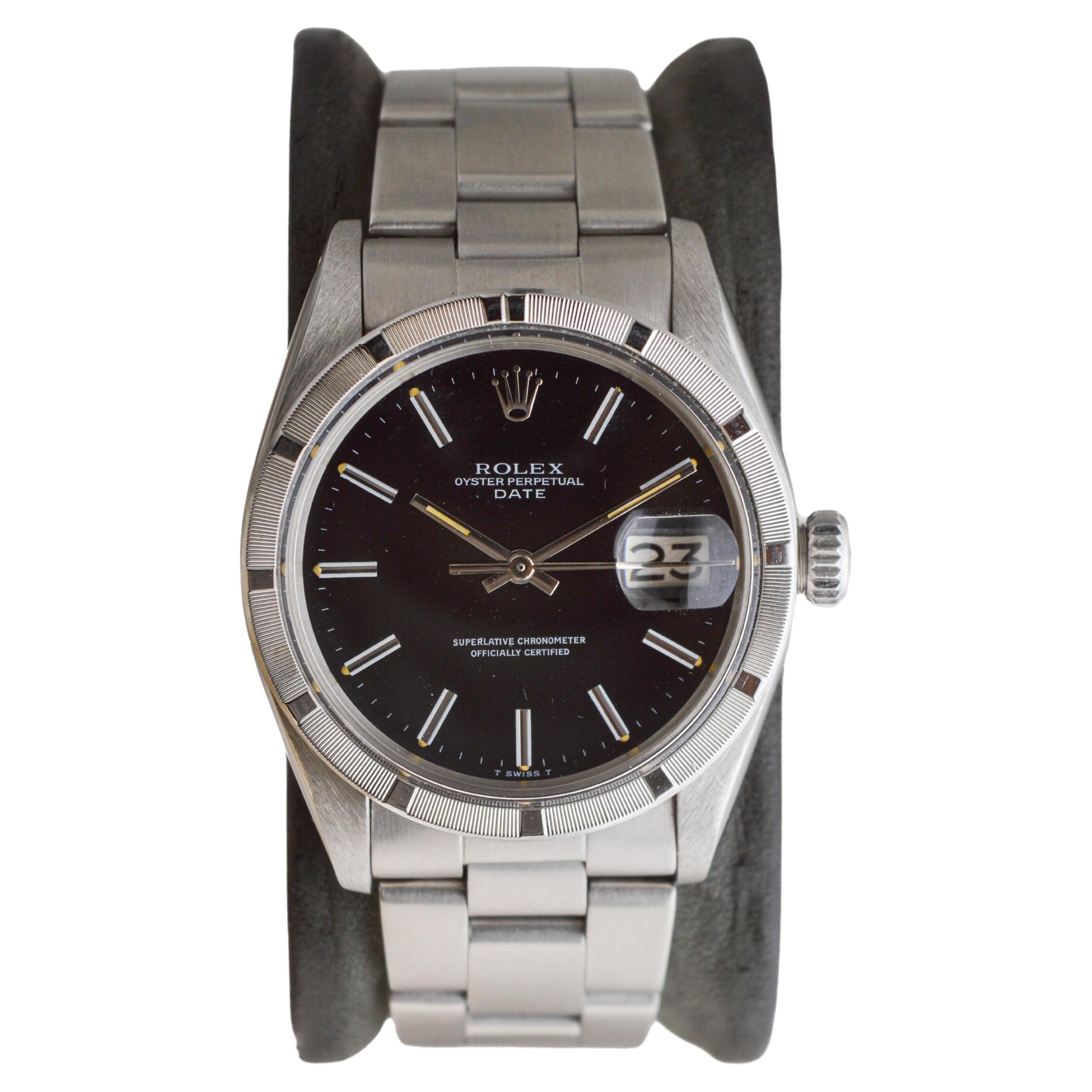 Rolex Steel Oyster Perpetual Date avec cadran noir et lunette tournante