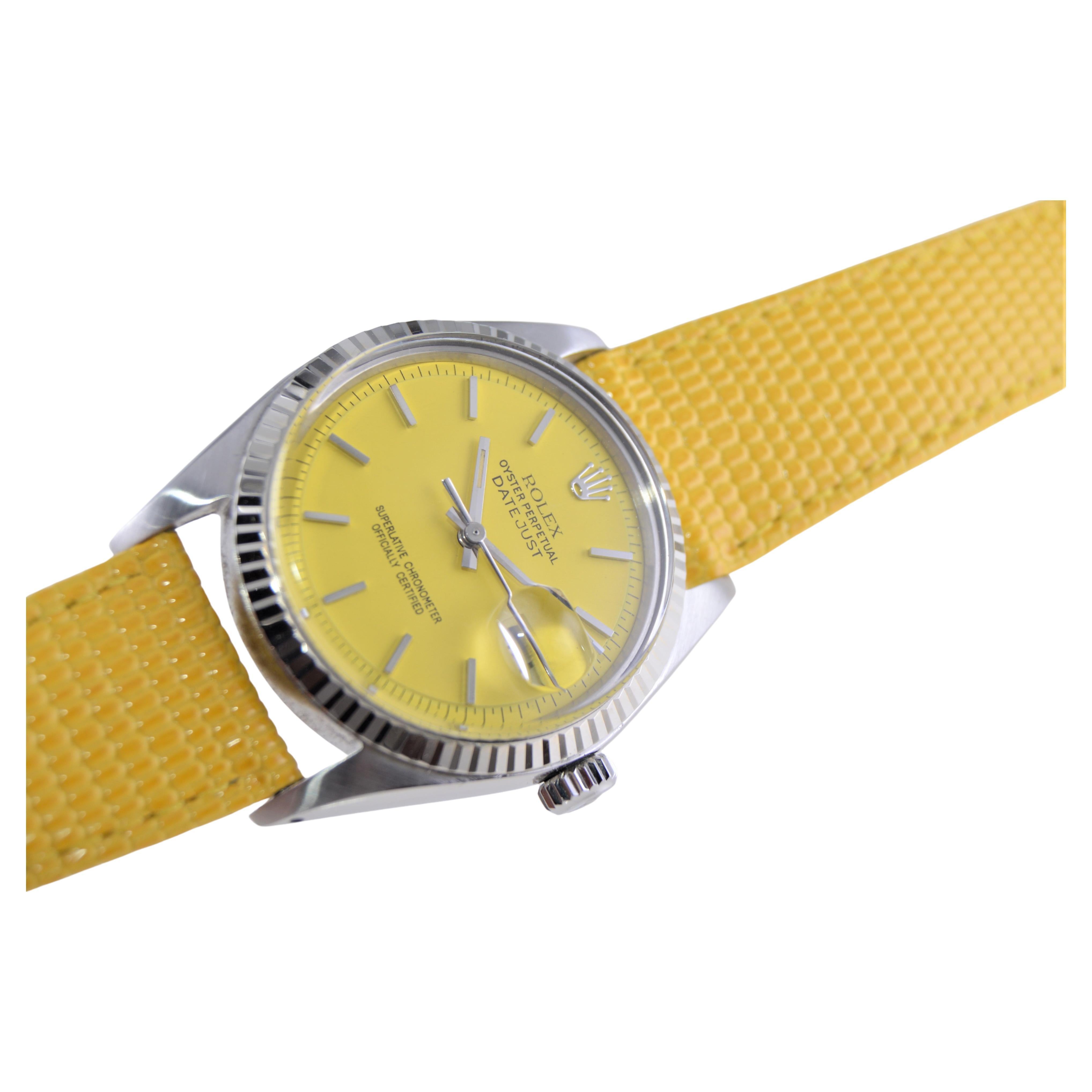 Rolex Oyster Perpetual Datejust avec cadran jaune personnalisé et bracelet des années 1970 en vente 4