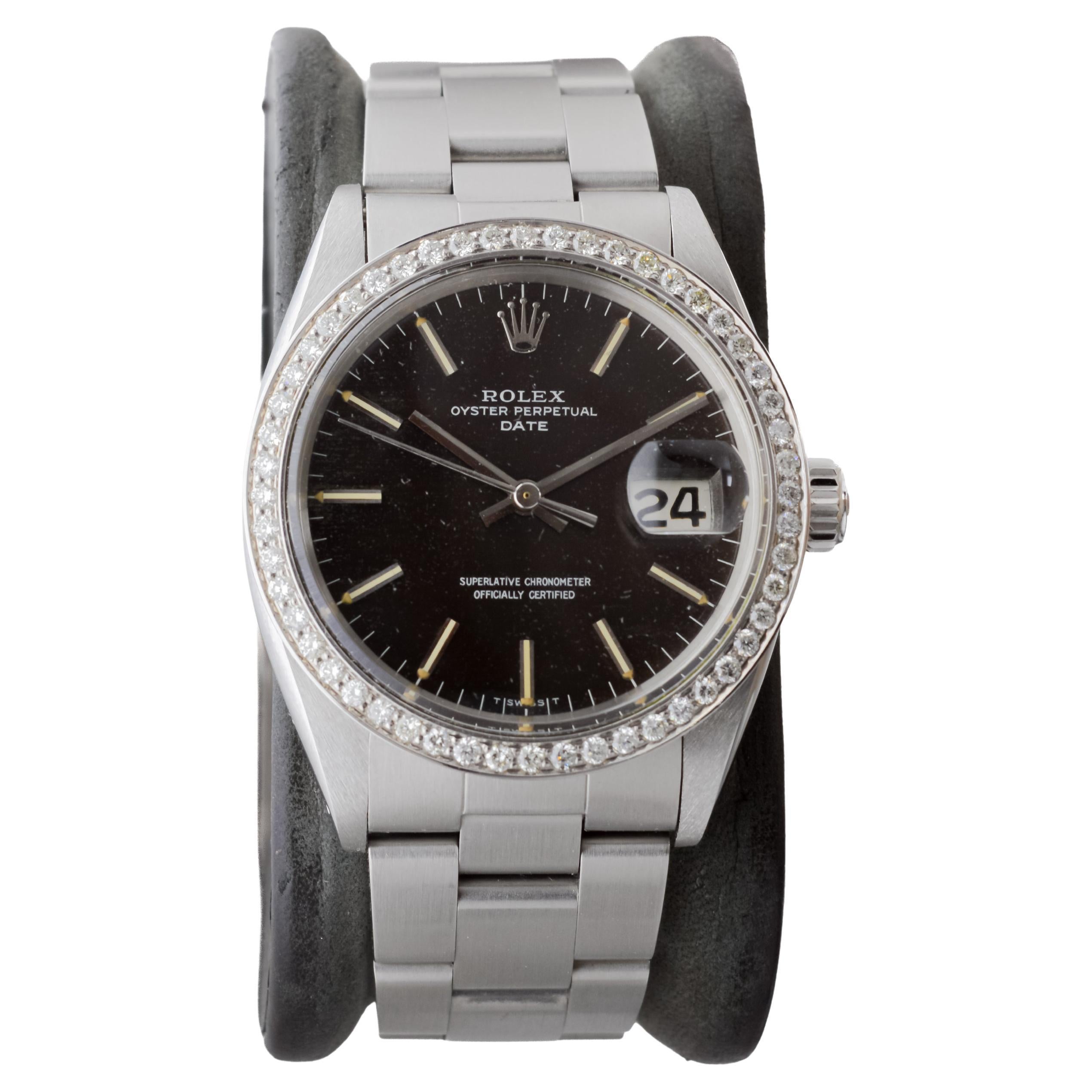 Rolex Steel Oyster Perpetual Datejust avec rare cadran noir circa, 1960's Excellent état - En vente à Long Beach, CA