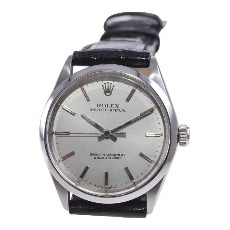 Rolex Steel Oyster Perpetual with Original Dial, circa Mid-1960's In Excellent Condition For Sale In Long Beach, CA