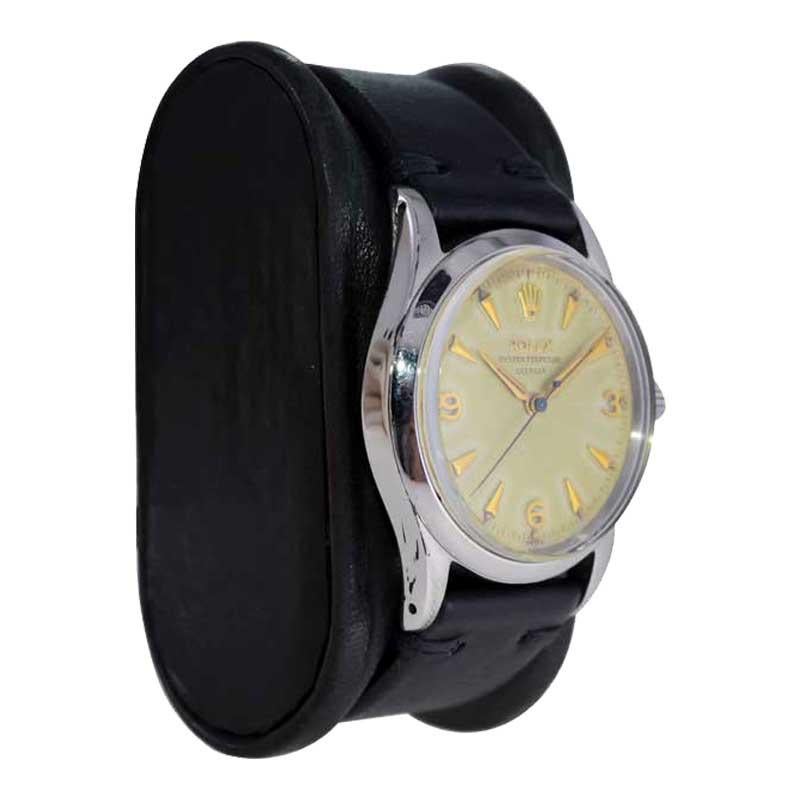 USINE / MAISON : Compagnie des montres Rolex
STYLE / RÉFÉRENCE : Oyster Perpetual 
