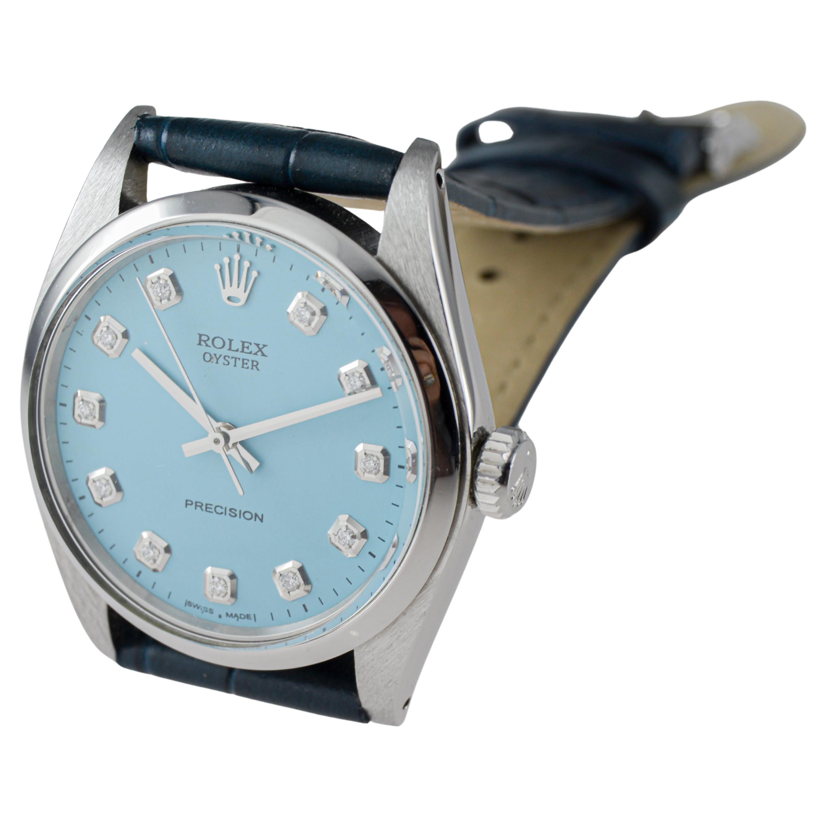 Rolex Oyster de acero con esfera azul hecha a medida y marcadores de diamantes baguette en venta 6