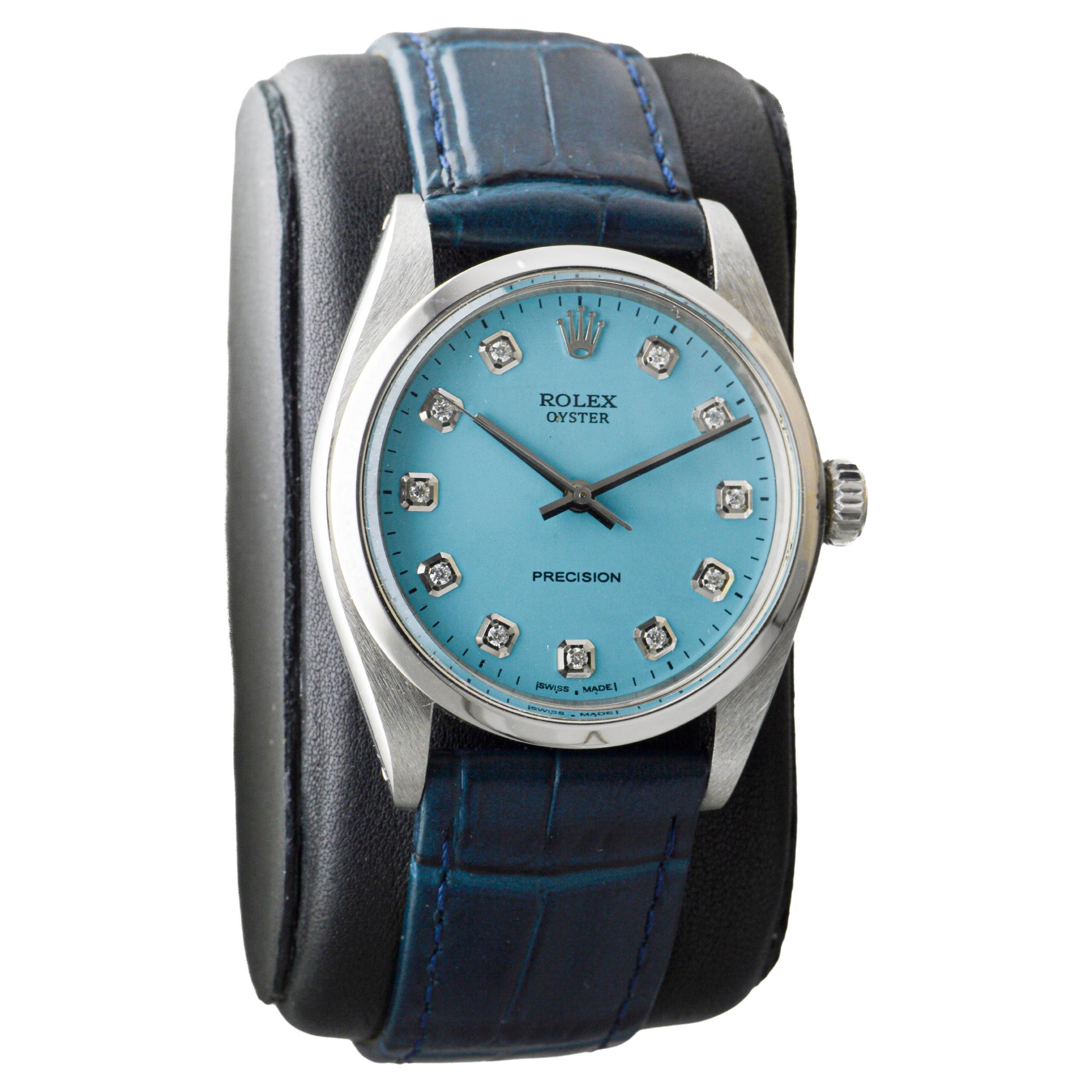 Rolex Oyster de acero con esfera azul hecha a medida y marcadores de diamantes baguette Moderno en venta