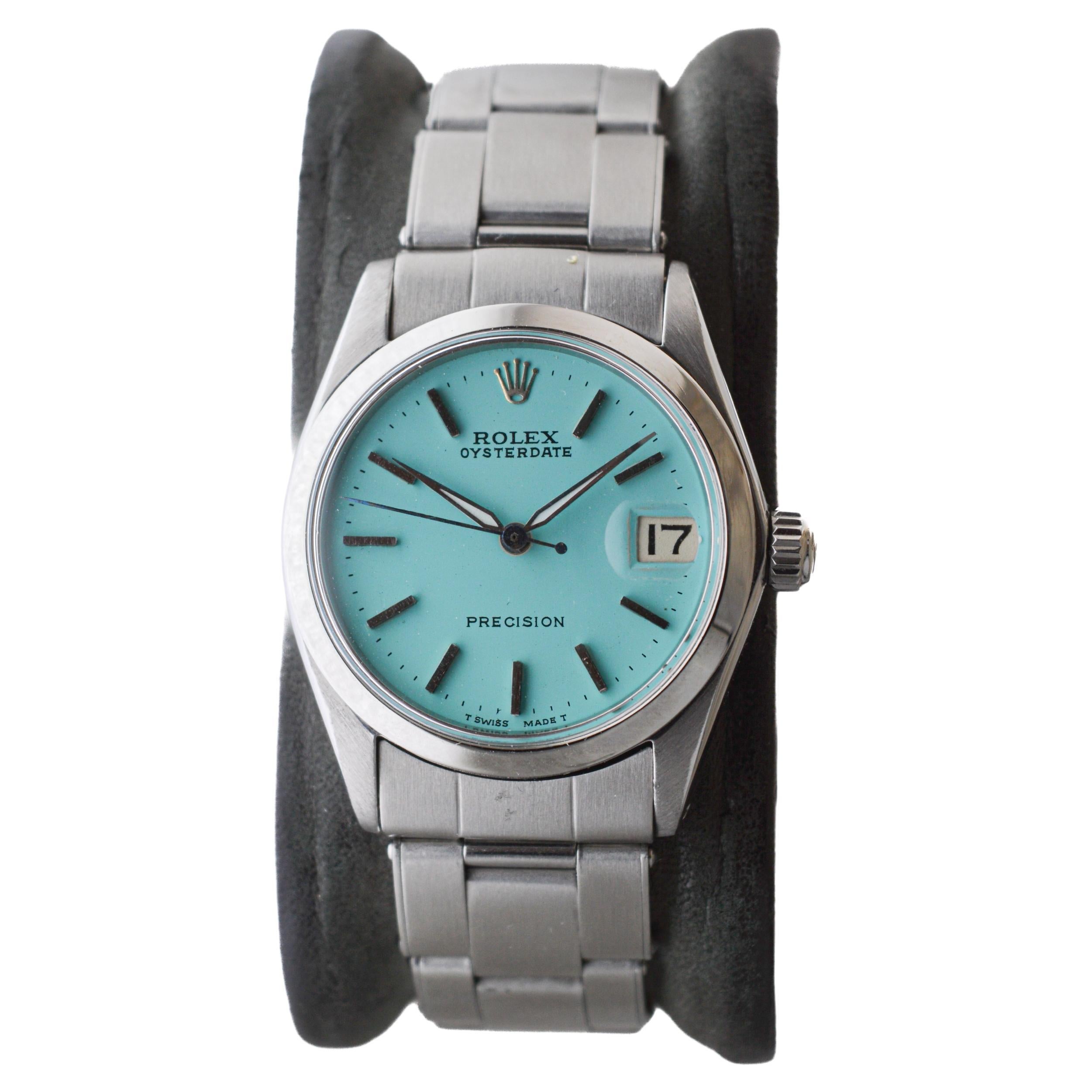 Rolex Steel Oysterdate Mid Size with Custom Blue Dial 1961 Original Sticker In Excellent Condition For Sale In Long Beach, CA