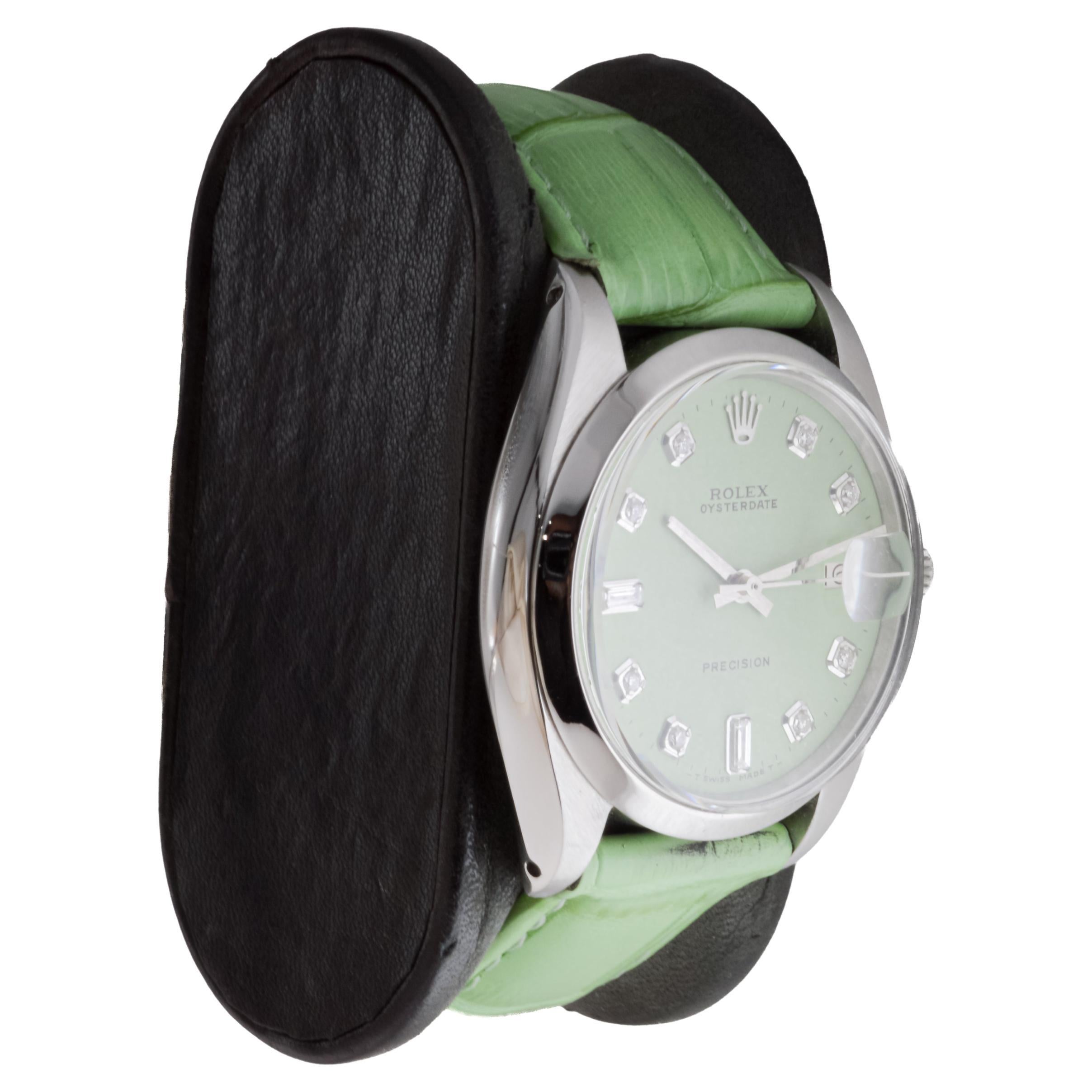FACTORY / HOUSE: Rolex Watch Company
STYLE / REFERENCE: Oysterdate / Reference 6694
METAL / MATERIAL: Stainless Steel
CIRCA / YEAR: 1970's
DIMENSIONS / SIZE: Length 43mm X Diameter 35mm
MOVEMENT / CALIBER: Manual Winding / 17 Jewels / Caliber