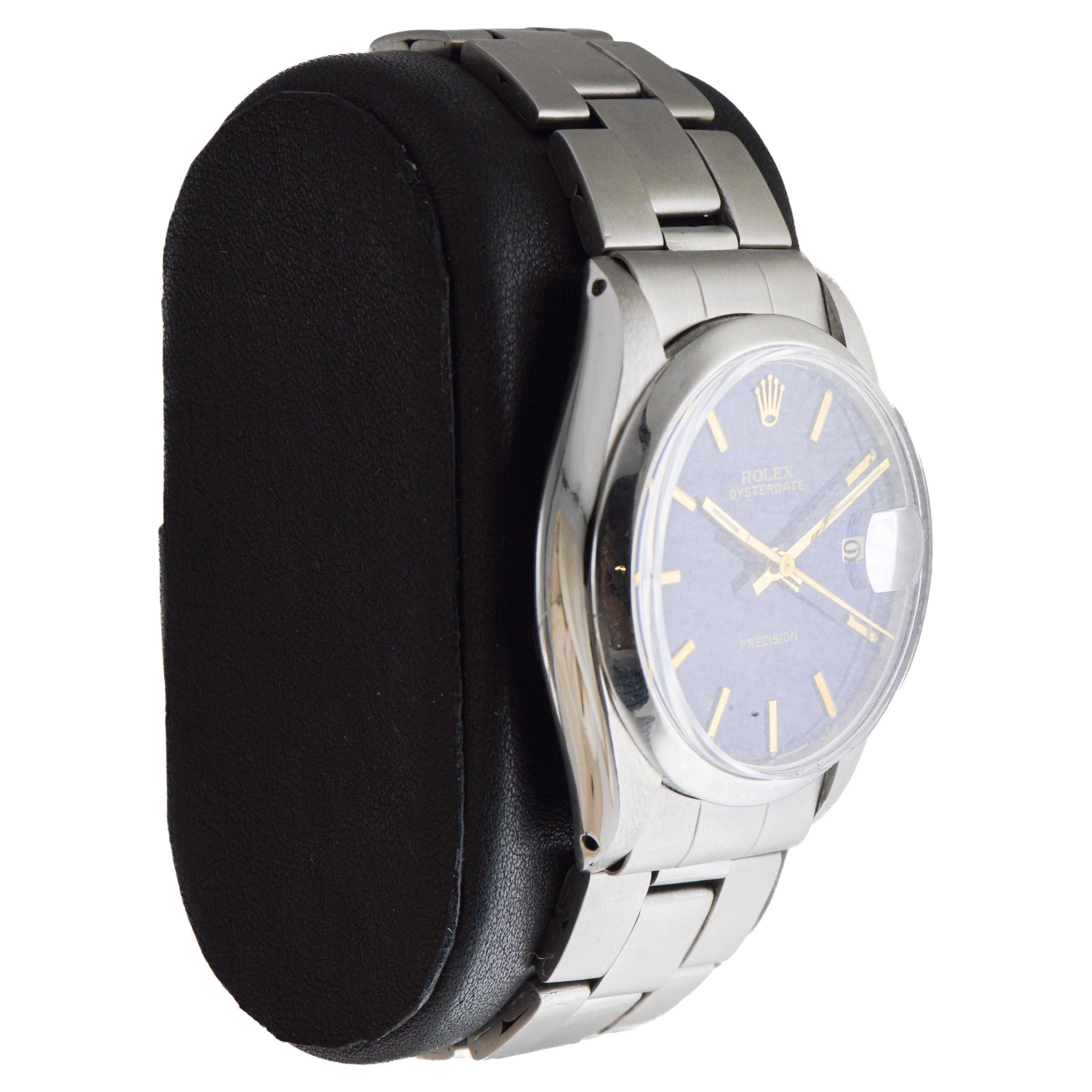 FACTORY / HOUSE: Rolex Watch Company
STYLE / REFERENCE: Oysterdate / Reference 6694
METAL / MATERIAL: Stainless Steel
CIRCA / YEAR: 1970's
DIMENSIONS / SIZE: Length 42mm 