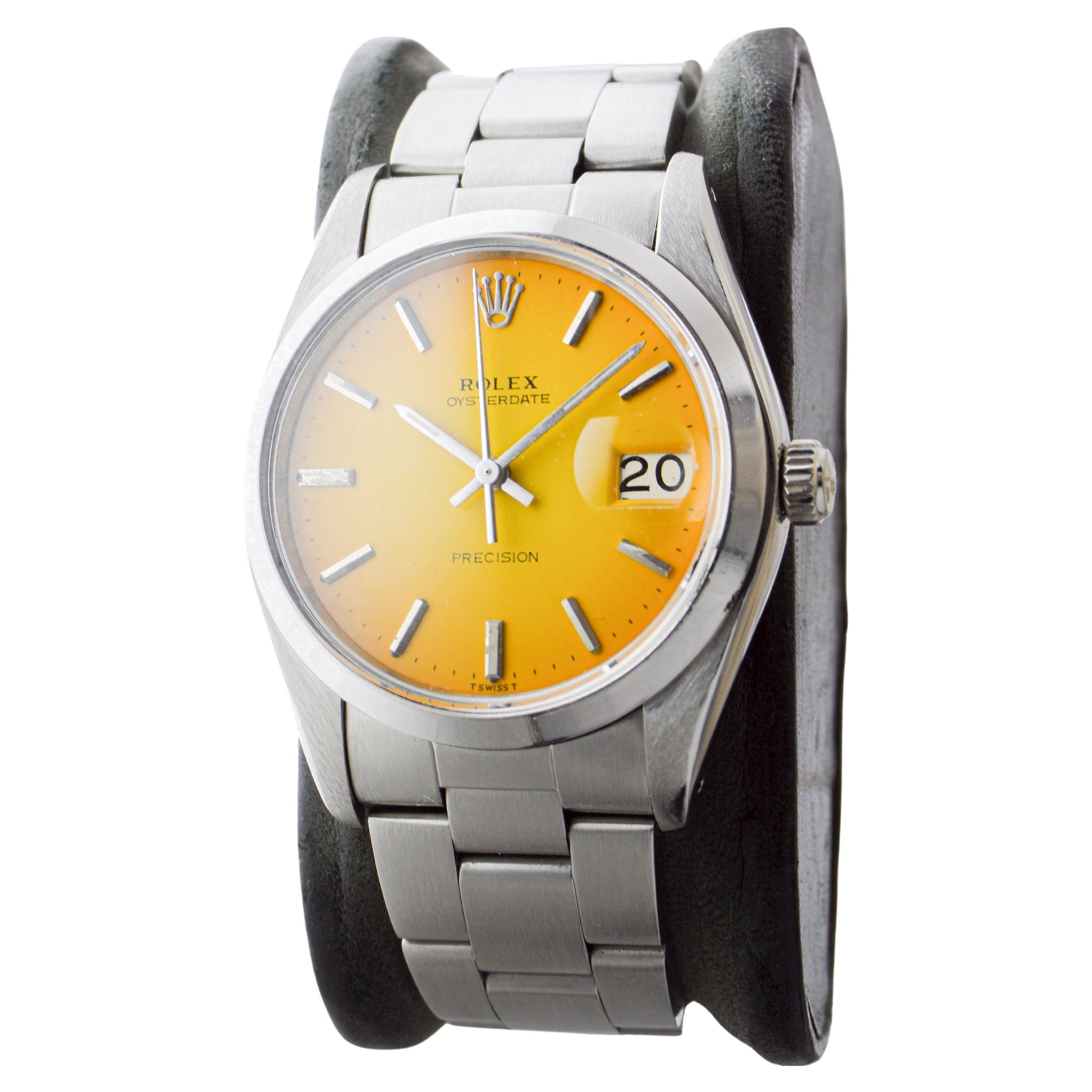 Rolex Oysterdate en acier avec cadran à vignettes jaune, vers 1970 en vente 3