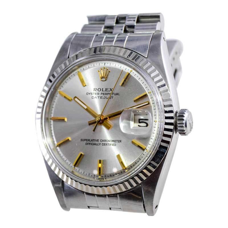 Women's or Men's Rolex Steel Perpetual Datejust with Original Excellent Silver Dial 1960's For Sale