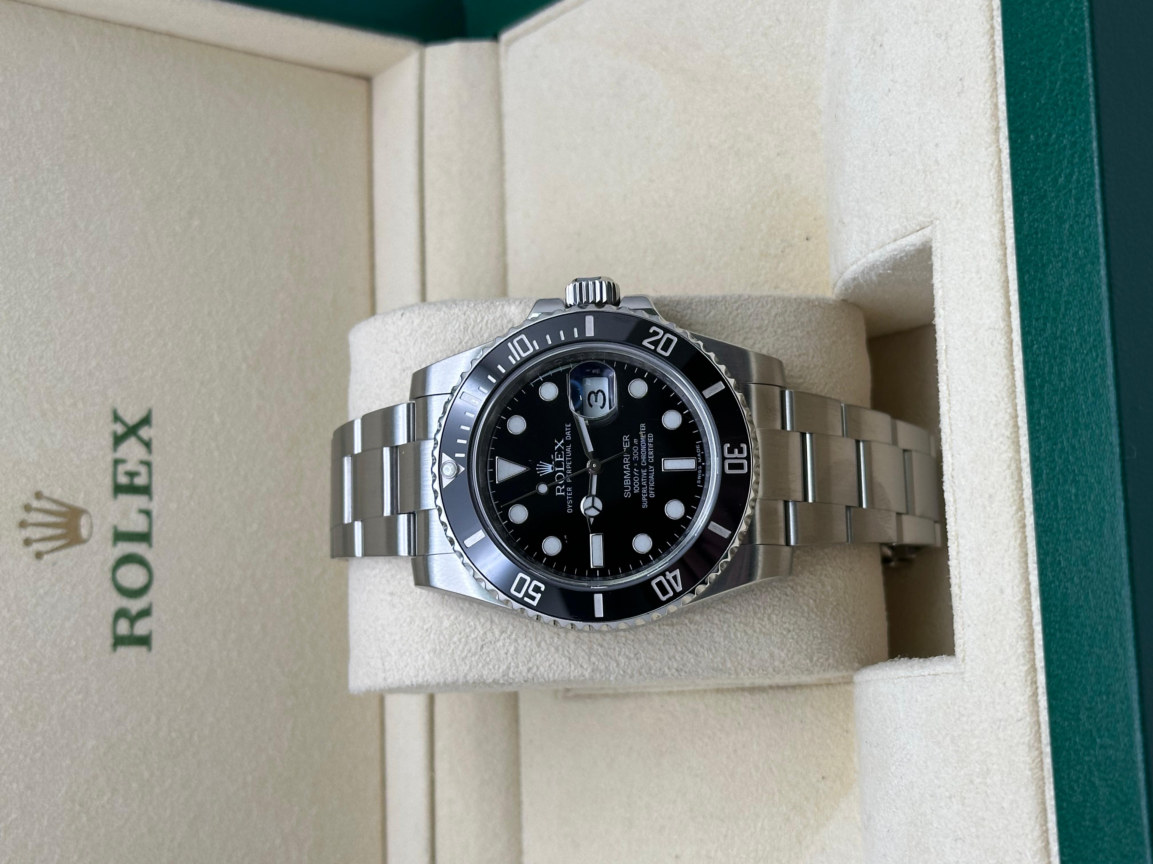 Style Number: 116610



Serial: V916***



Year: 2008

 

Model: Submariner

 

Case Material: Stainless Steel 

 

Band:  Stainless Steel 

 

Bezel:  Black Ceramic 

 

Dial: Black

 

Face: Sapphire Crystal 

 

Case Size: 40mm 

 

Includes: