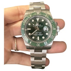 Used Rolex Submariner 116610LV “Hulk” Green Ceramic Bezel/Dial Steel 40 mm Watch