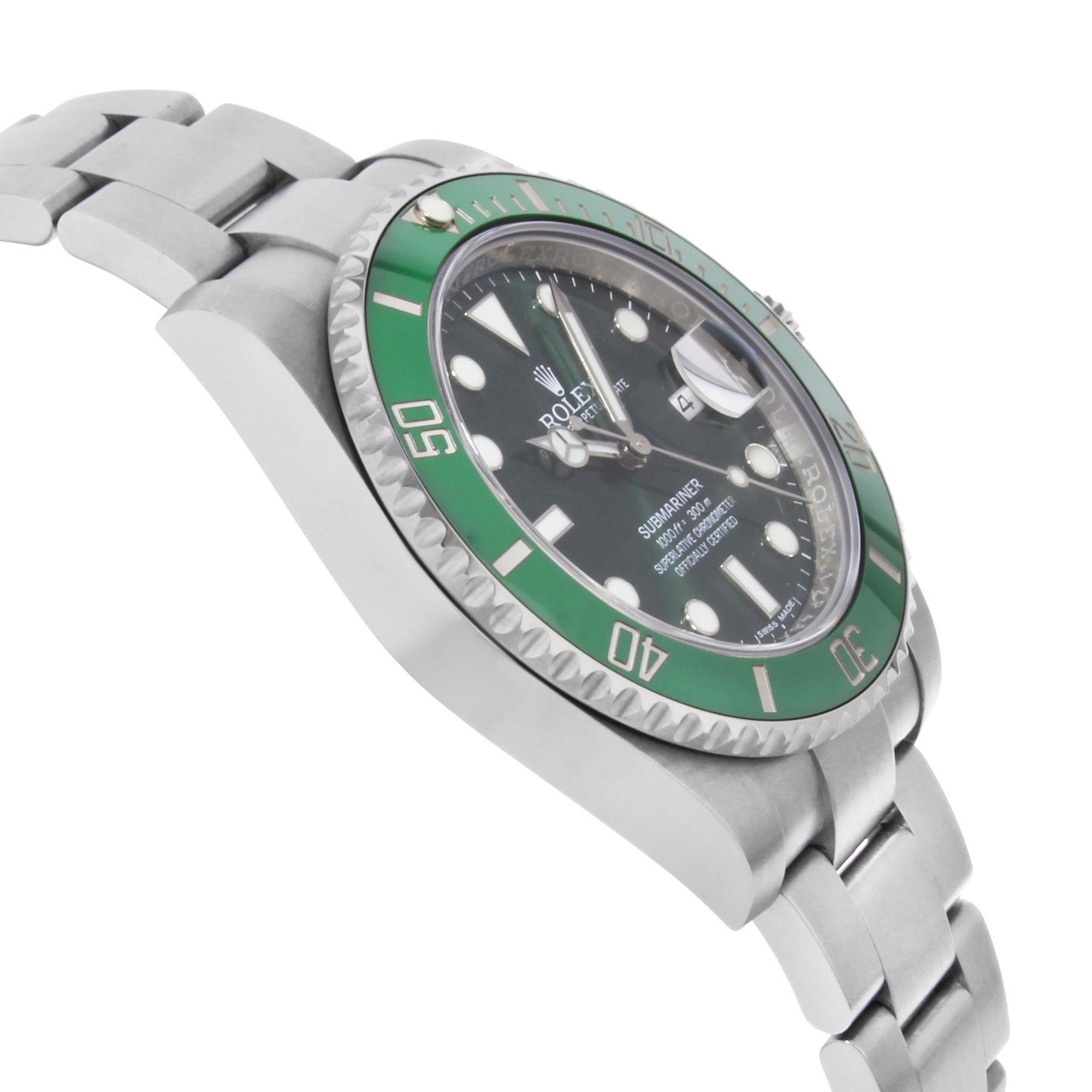 Rolex Submariner 116610LV Hulk Green Steel Ceramic Automatic Men's Watch In Excellent Condition In New York, NY