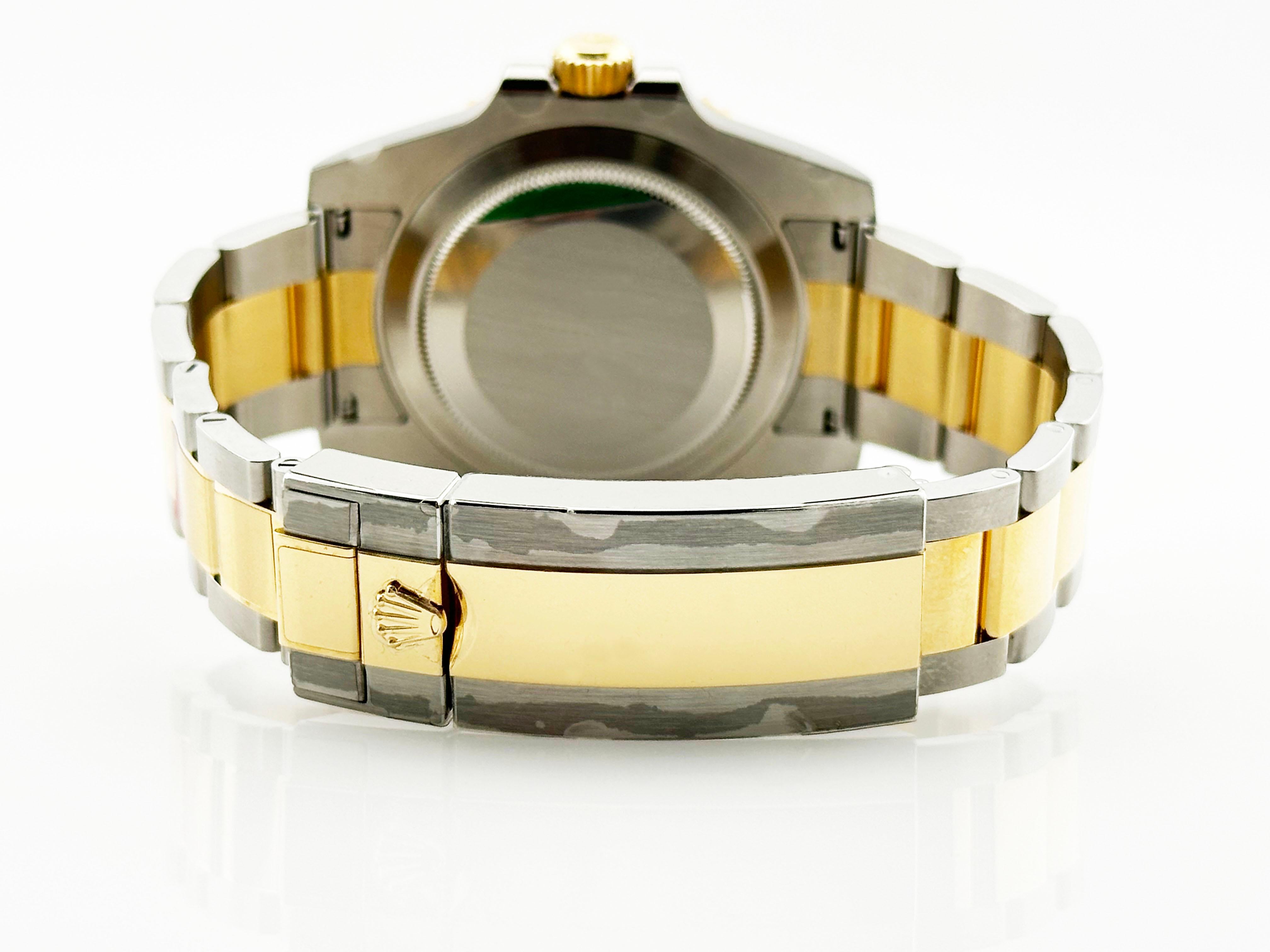 Rolex Submariner 116613LB 40mm Blu 18K Oro Acciaio Scatola Documenti COMPLETA STICKERS in vendita 2