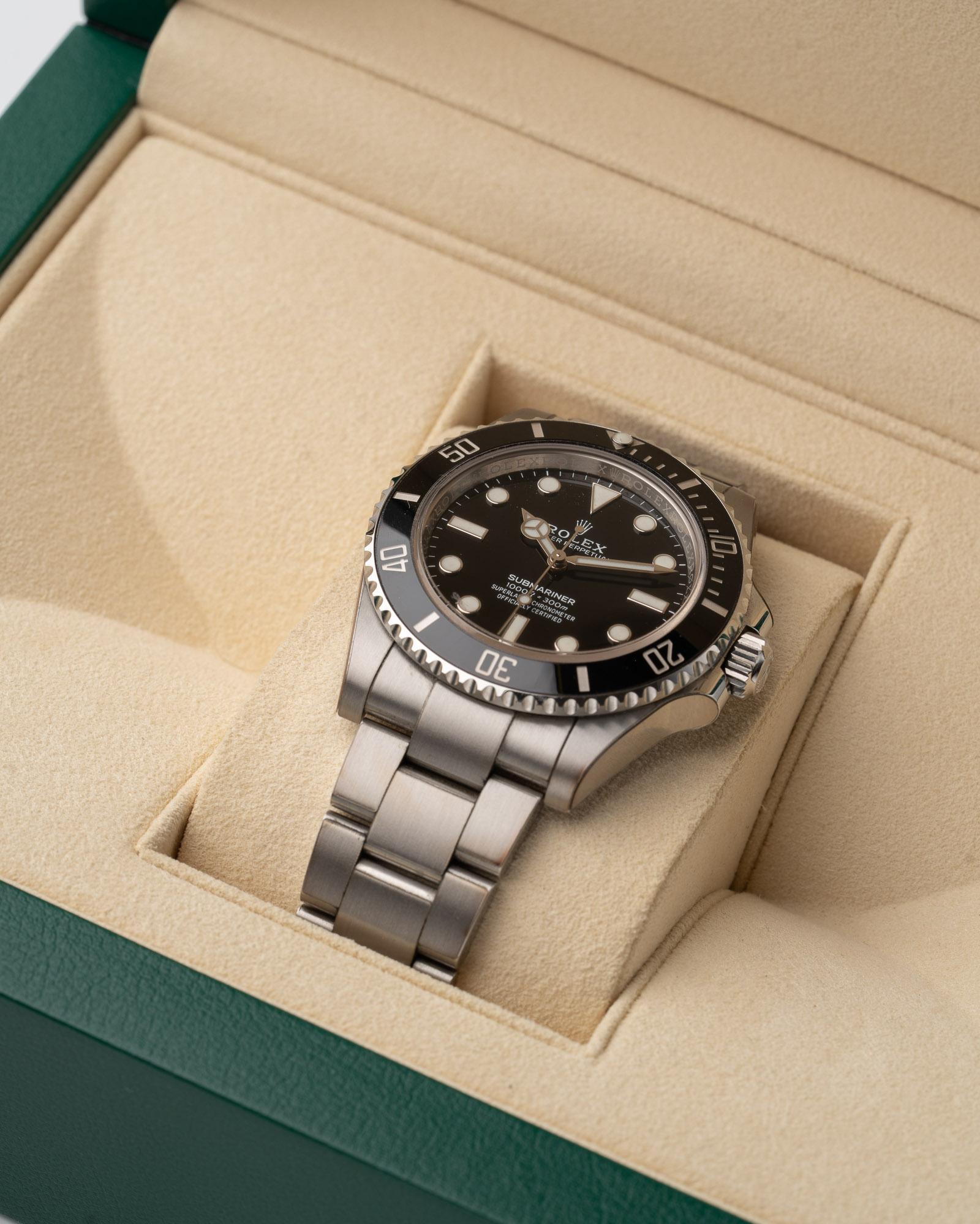 Rolex Submariner 124060 Black Dial 2023 Box and Papers 8