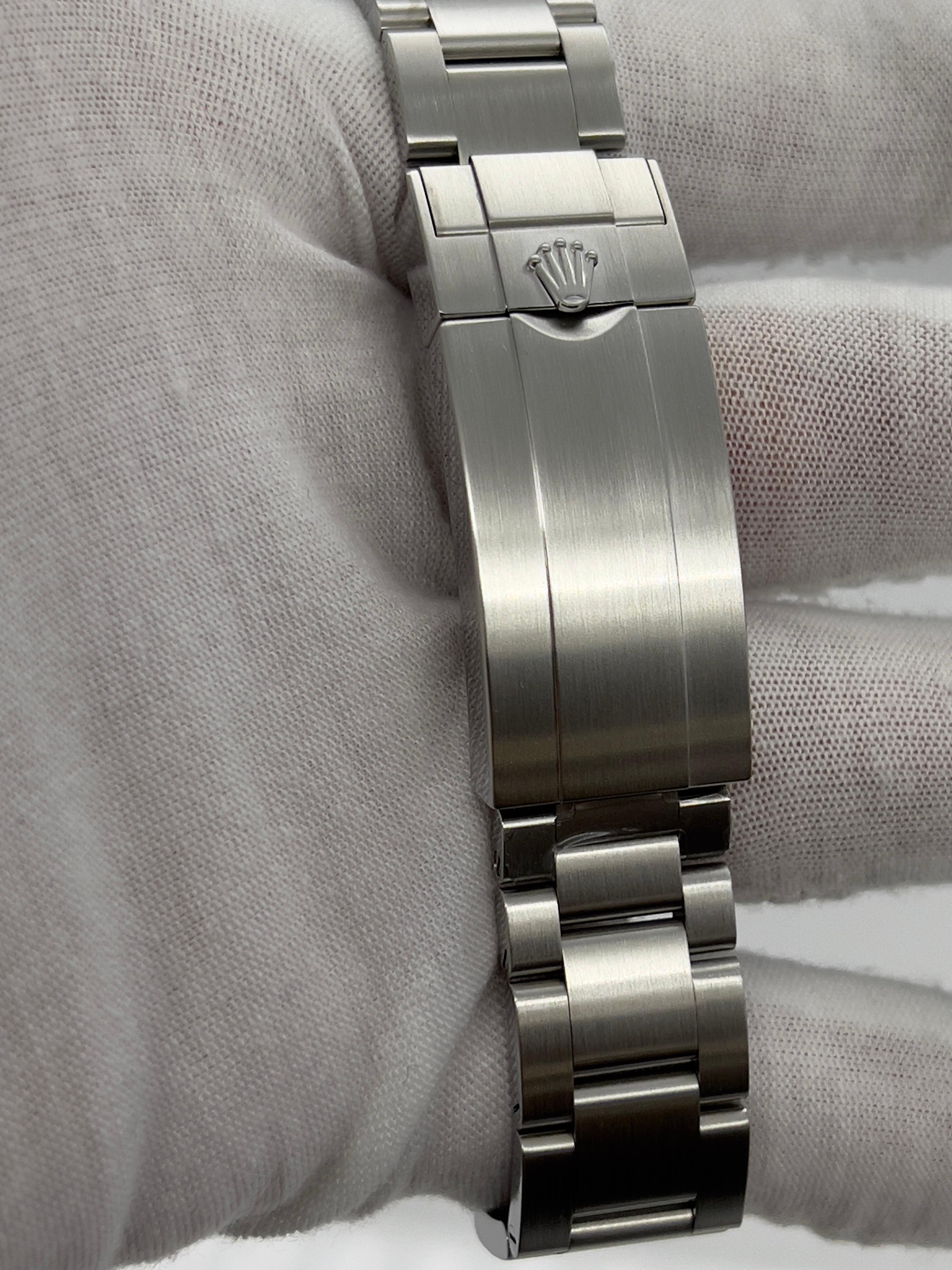 Rolex Submariner 126610LN 41mm Schwarz Keramik Edelstahl Box Papier 2023 im Zustand „Hervorragend“ in San Diego, CA