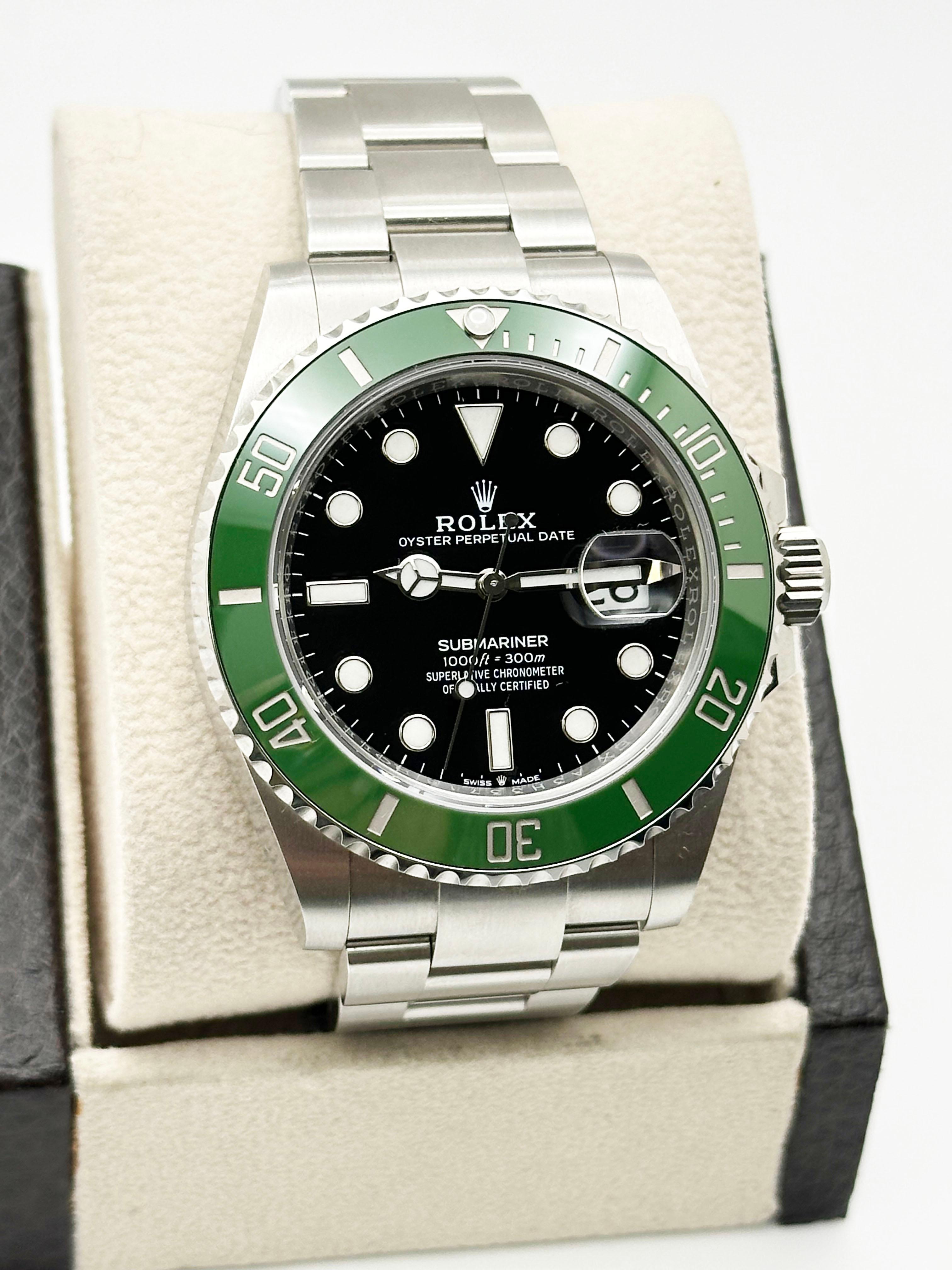 Style Number: 126610LV

Serial: A3H33***

Year: 2023
 
Model: Rolex Submariner - 