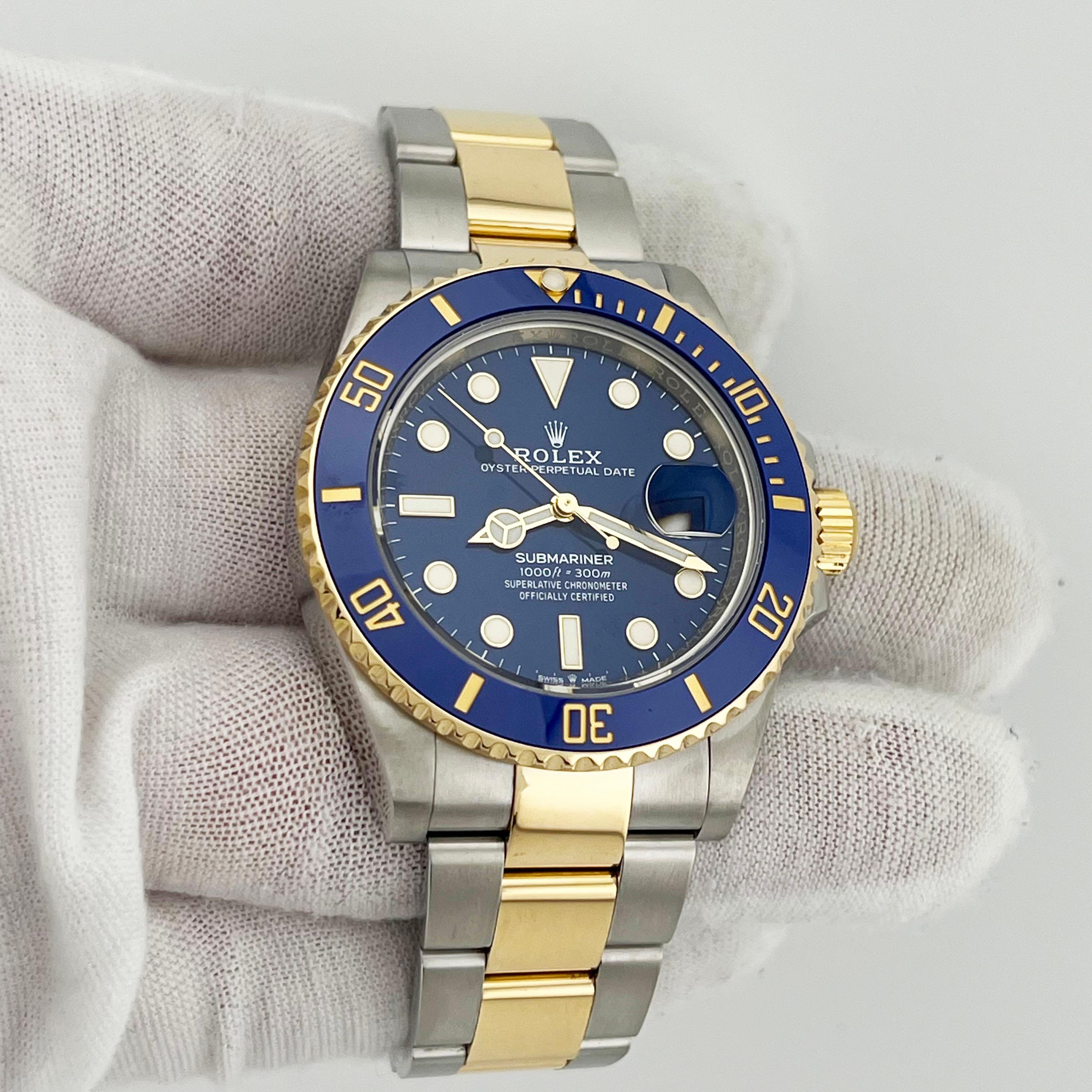 De los hombres Rolex Submariner 126613LB 41mm Cerámica Azul Oro Amarillo 18K Caja Acero Papel