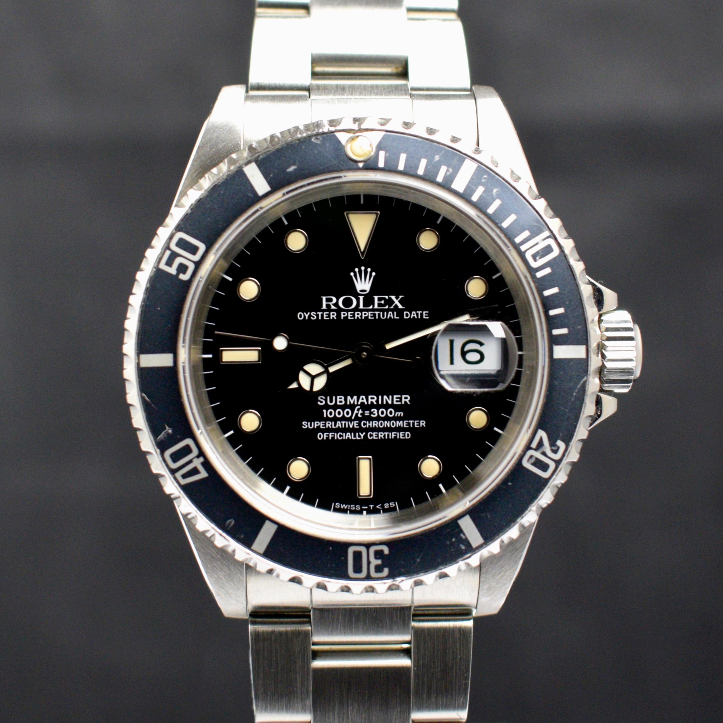 Women's or Men's Rolex Submariner 16610 Creamy Date with paper Steel Automatic Watch, 1990 For Sale