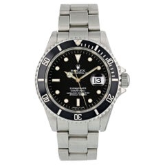 Rolex Submariner 16610 Men's Watch Box Papers