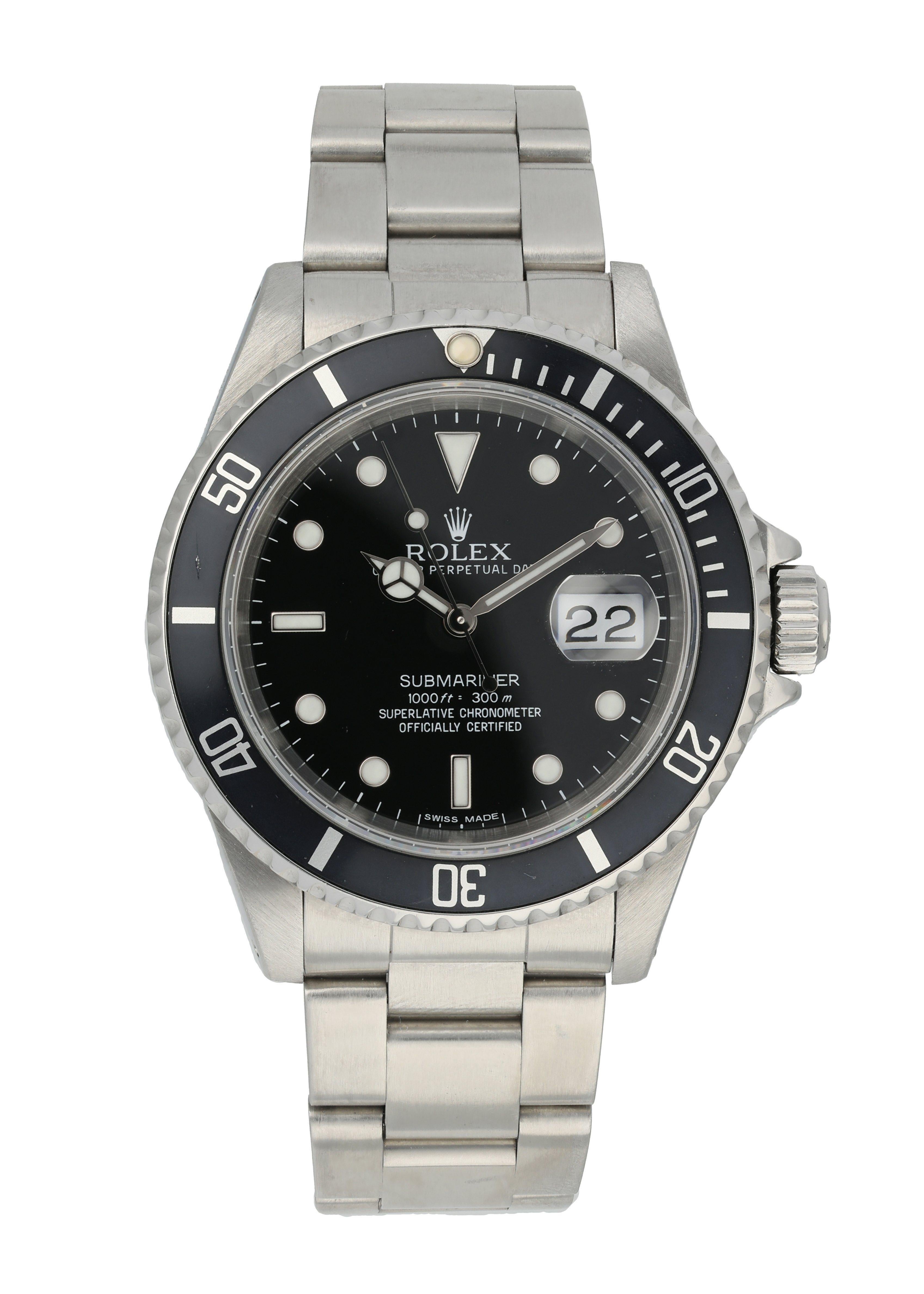 Rolex Submariner 16610 Men's Watch. 
42mm Stainless Steel case. 
Stainless Steel Unidirectional bezel. 
Black dial with Luminous Steel hands and luminous dot hour markers. 
Minute markers on the outer dial. 
Date display at the 3 o'clock position.