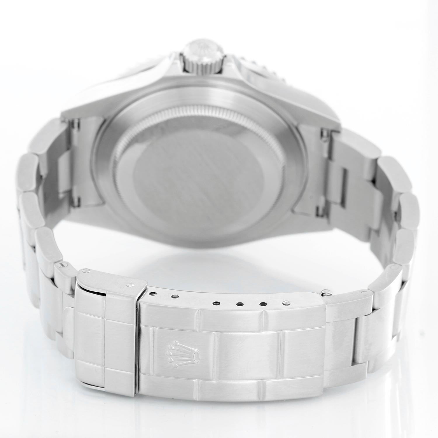 Rolex Submariner 16610 Stainless Steel Men's Watch In Excellent Condition In Dallas, TX