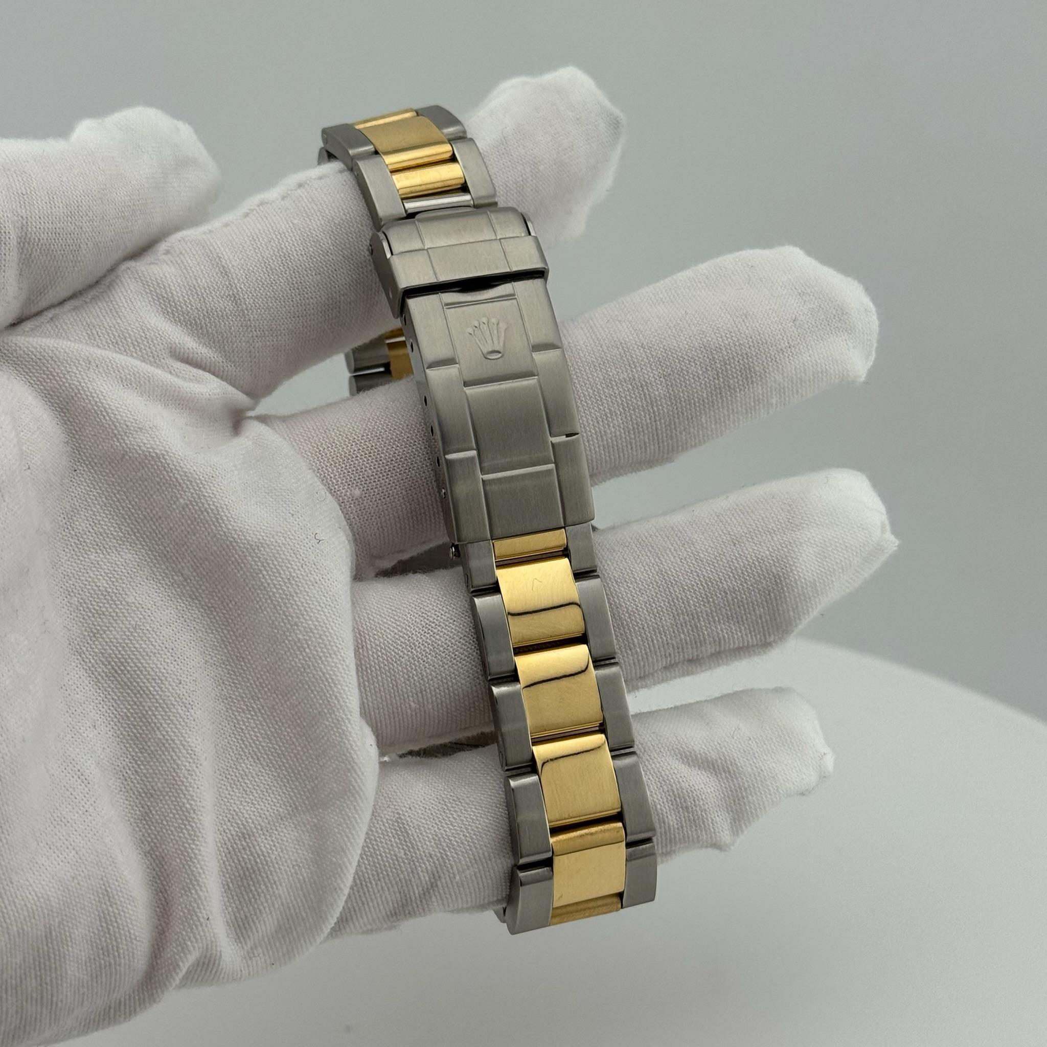 Rolex Submariner 16613 40mm Bleu 18k Gold Stainless Steel Box Paper Service Card en vente 6