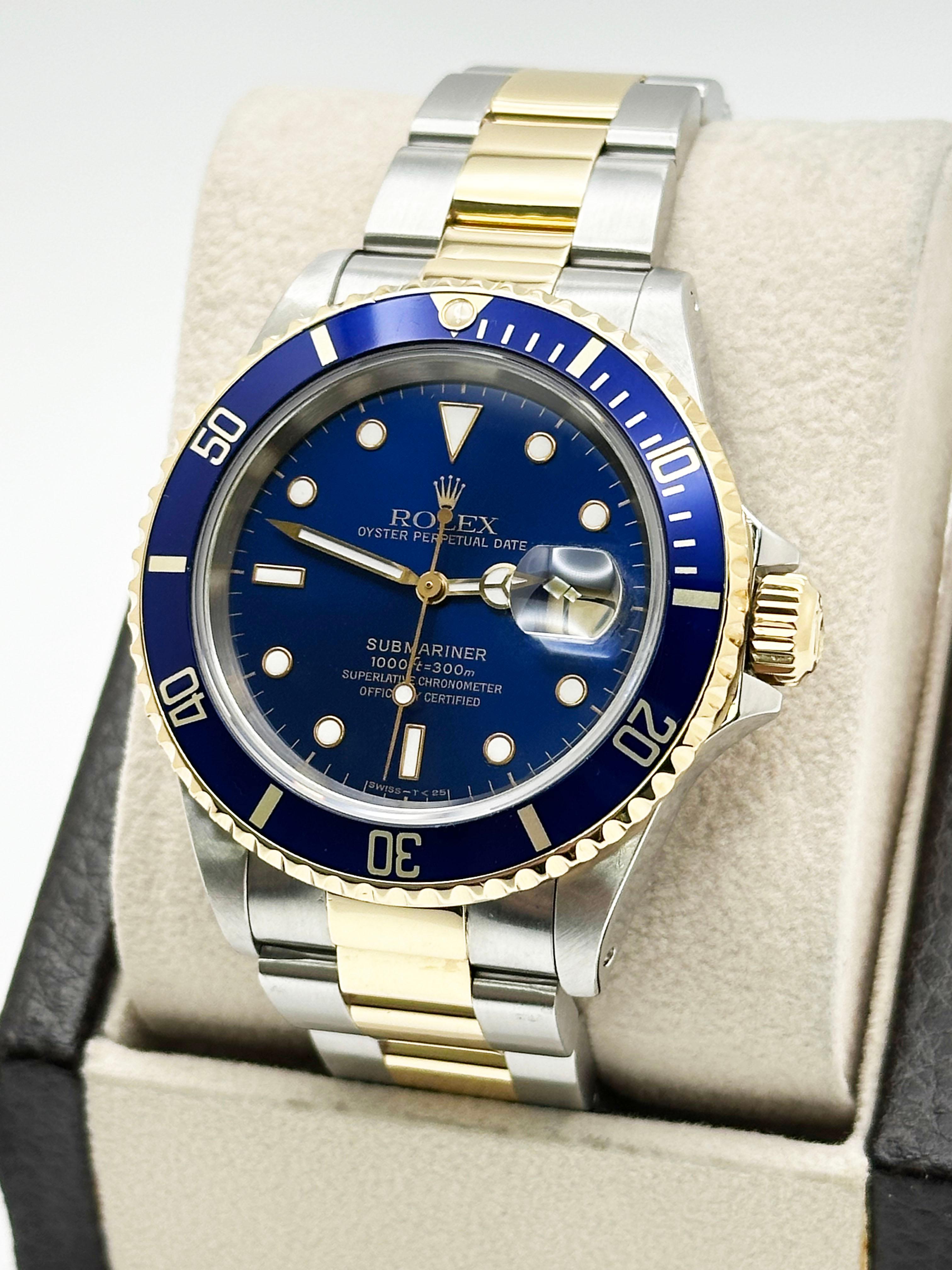 Rolex Submariner 16613 Blue Dial 18K Yellow Gold Stainless Steel 40mm In Excellent Condition In San Diego, CA