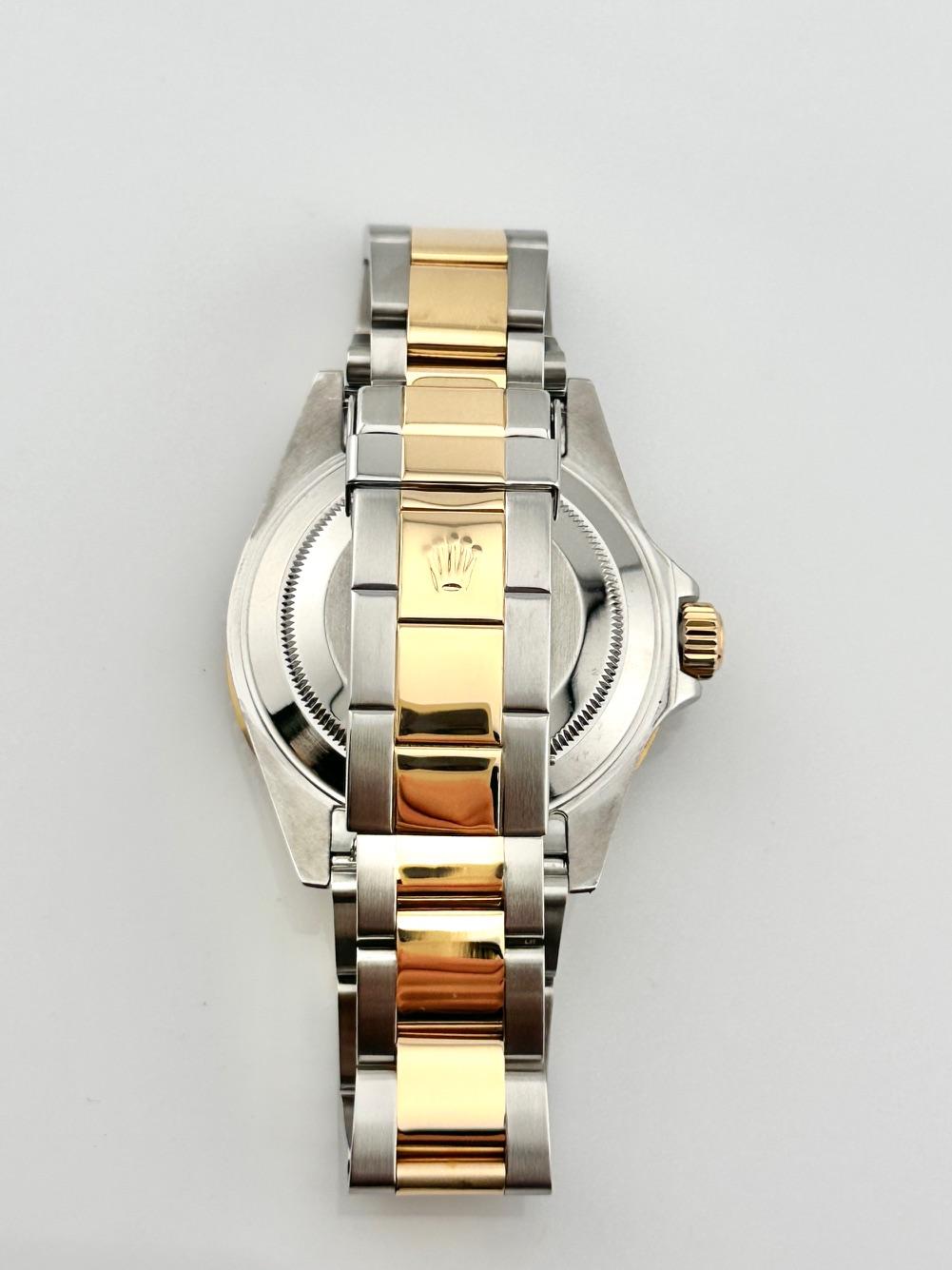 Rolex Submariner 16613 Blue Dial 18K Yellow Gold Stainless Steel For Sale 3