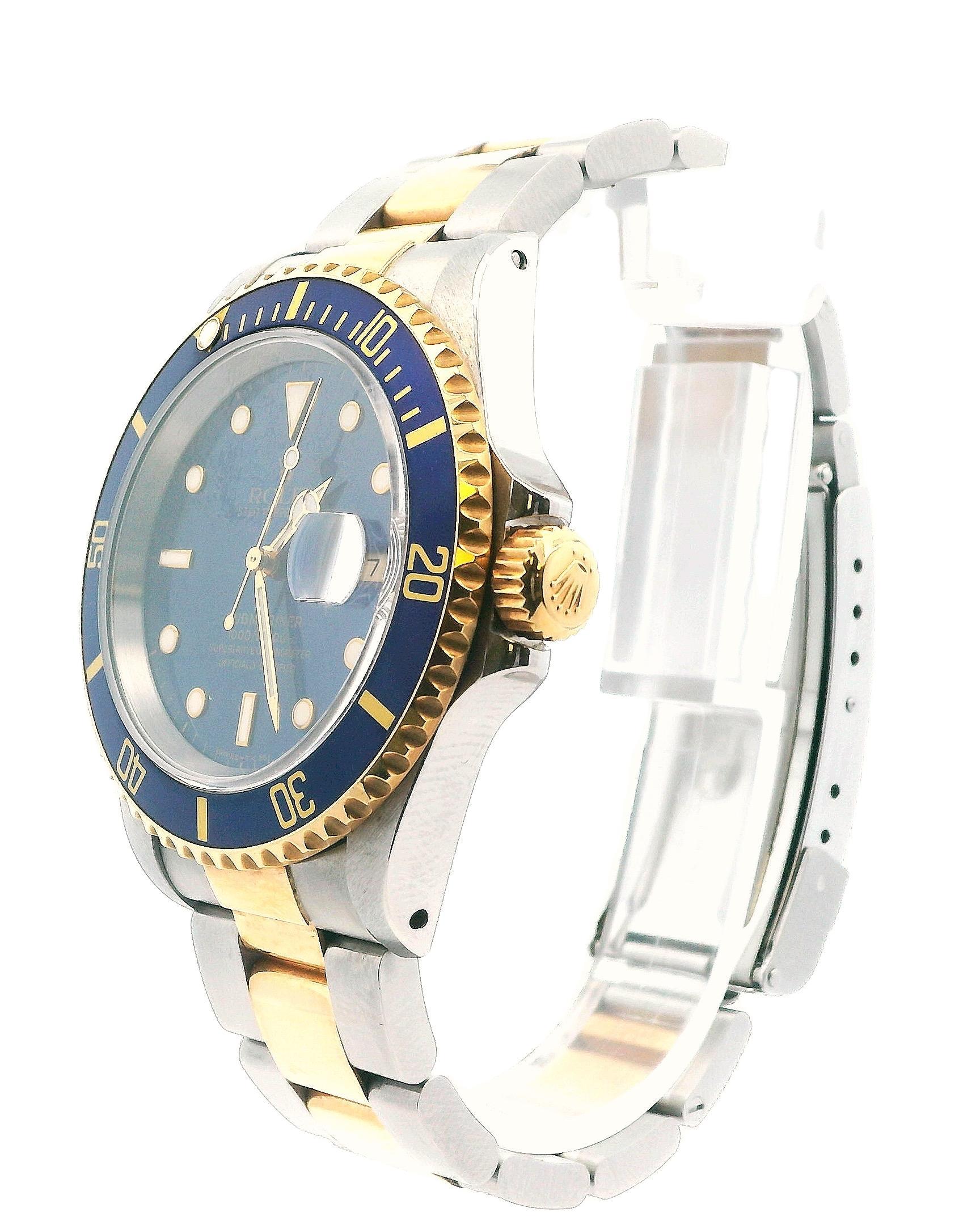 Rolex Submariner 16613 Men Watch. 40mm stainless steel case. 18k yellow gold bezel with blue insert. Blue dial with luminous gold hands and luminous dot hour markers. Date display at the 3 o'clock position. 18K yellow gold & stainless steel Oyster