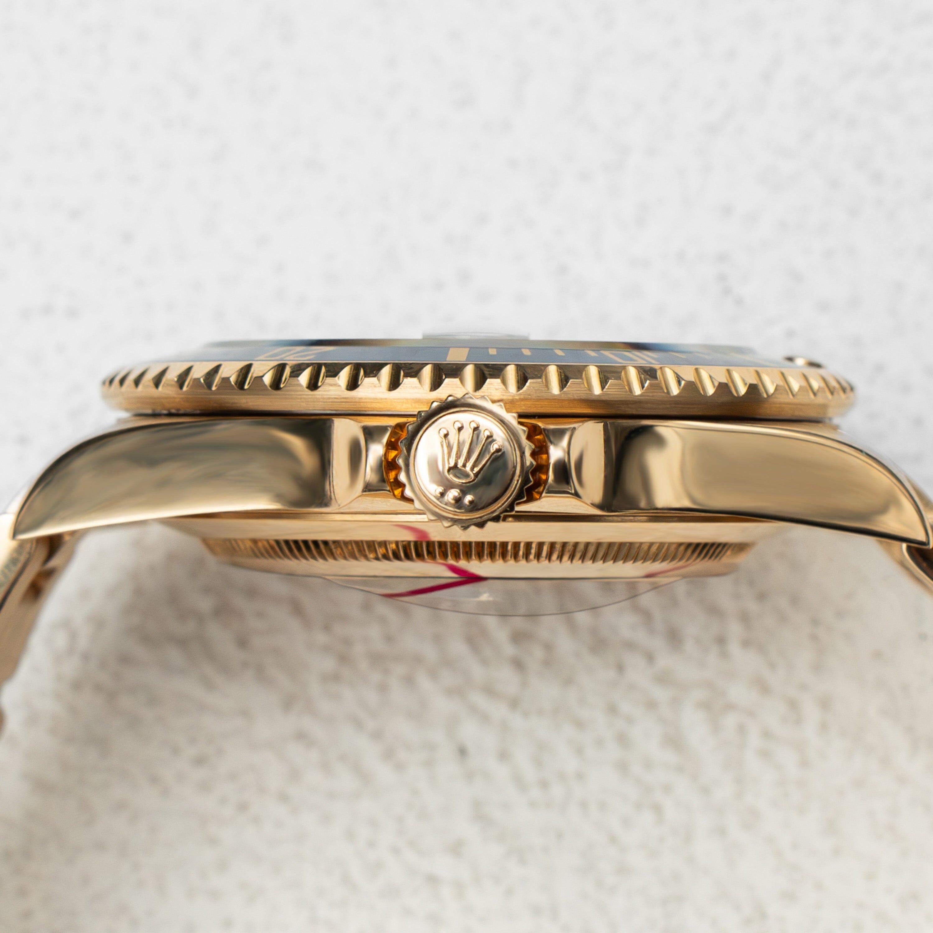 Rolex Submariner 16618 blaues Zifferblatt 18K Gelbgold Herrenuhr Box Papiere im Angebot 2