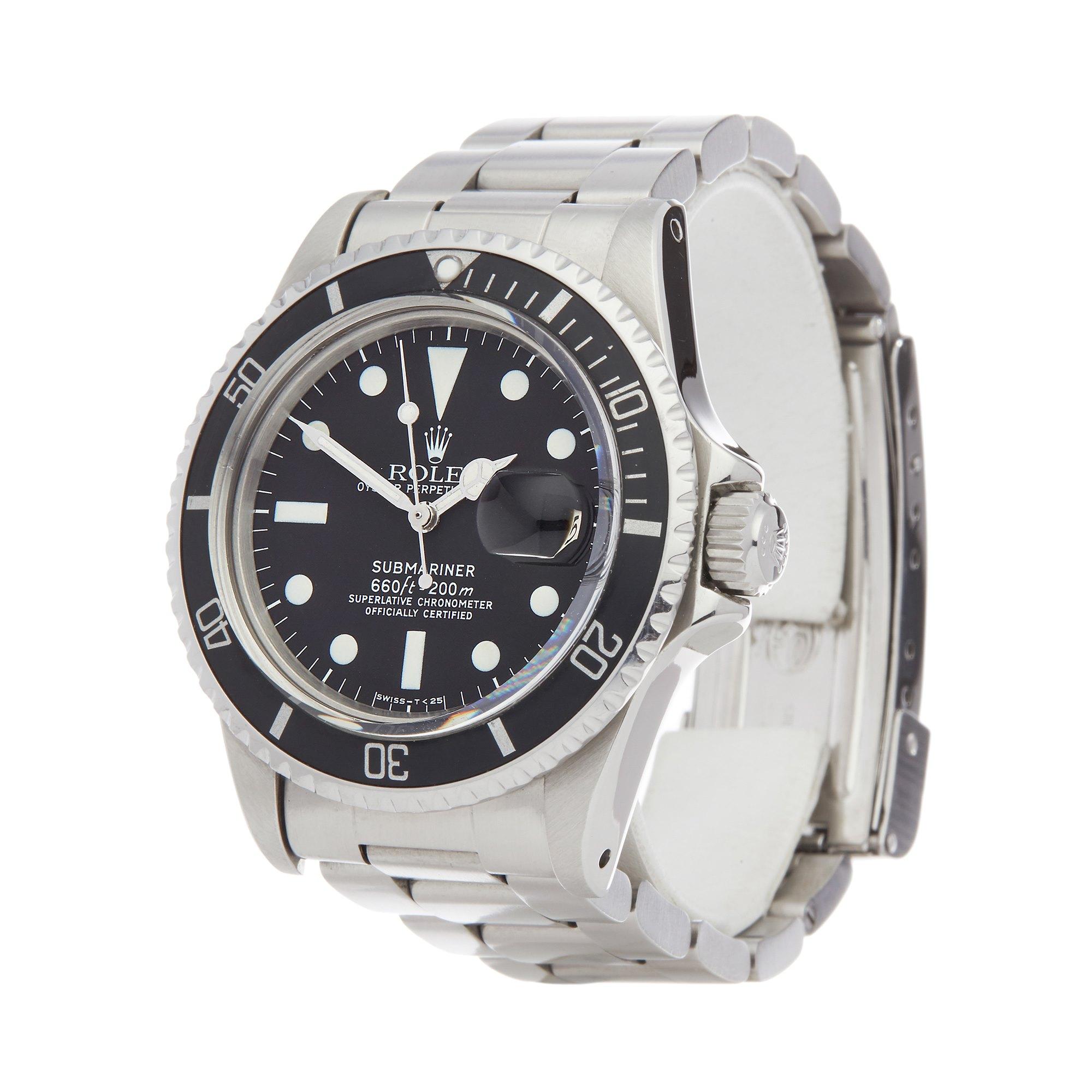 Xupes Reference: COM002595
Manufacturer: Rolex
Model: Submariner
Model Variant: 0
Model Number: 1680
Age: 1979
Gender: Men
Complete With: Rolex Box, Manuals, Booklet, Card Holder & Swing Tags 
Dial: Black Baton
Glass: Plexiglass
Case Material: