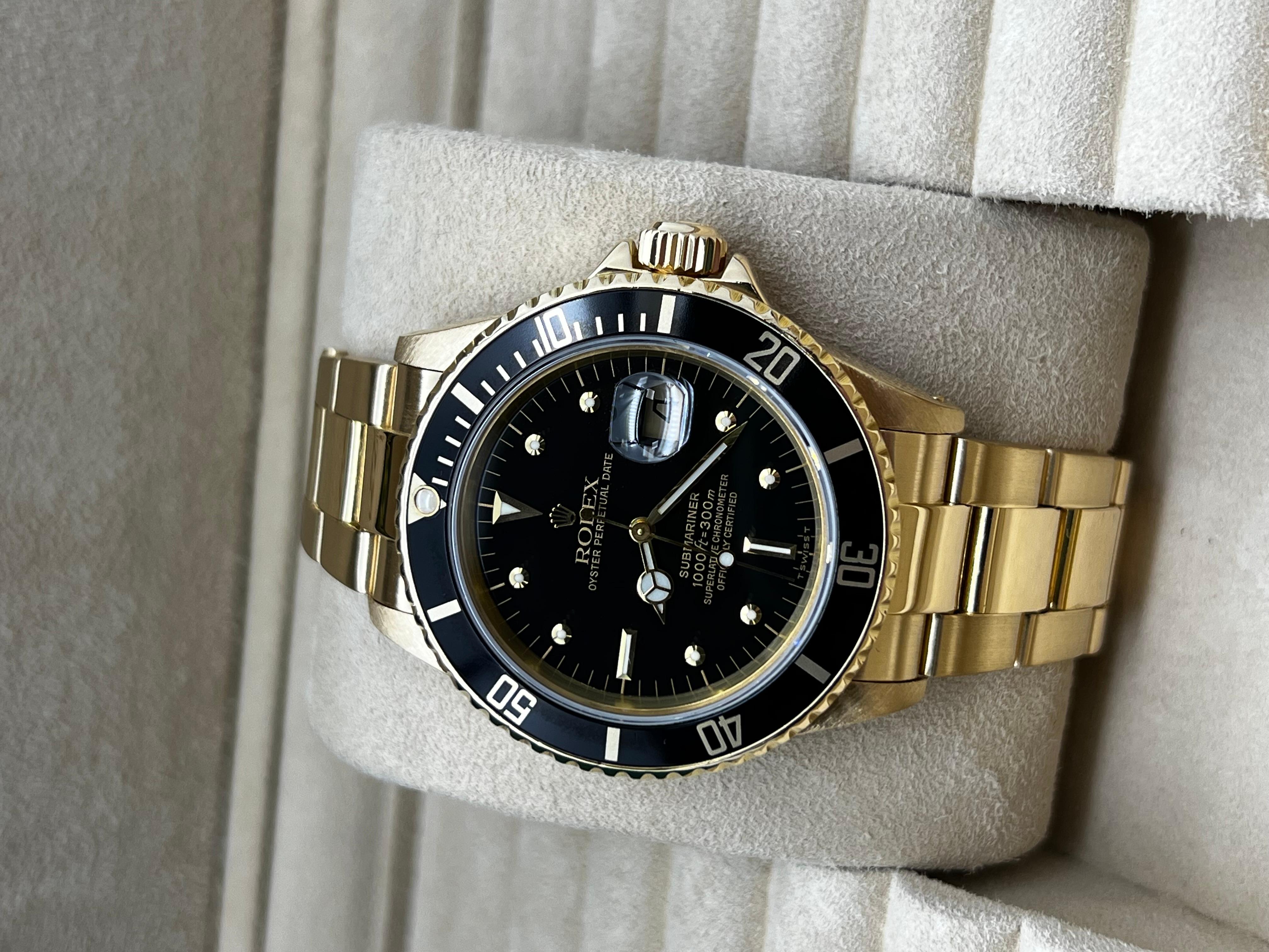 Rolex Submariner 16808 18K Yellow Gold Rare Black GILT NIPPLE DIAL Rolex Box en vente 4