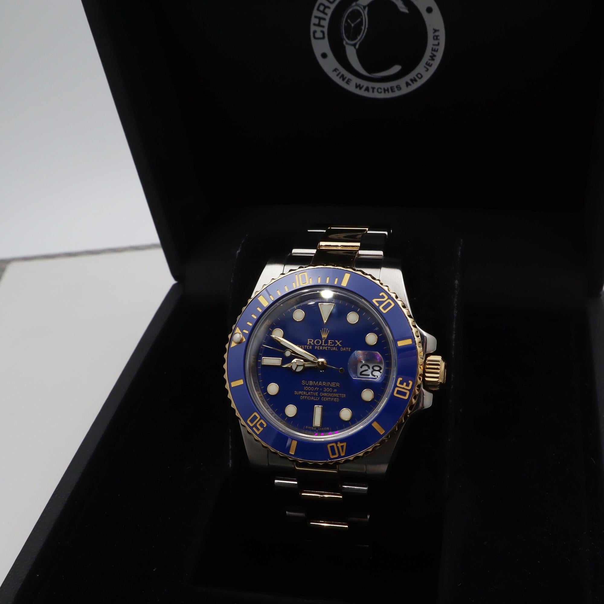 Rolex Montre Submariner automatique en or 18 carats, acier, céramique et cadran bleu 116613LB en vente 1