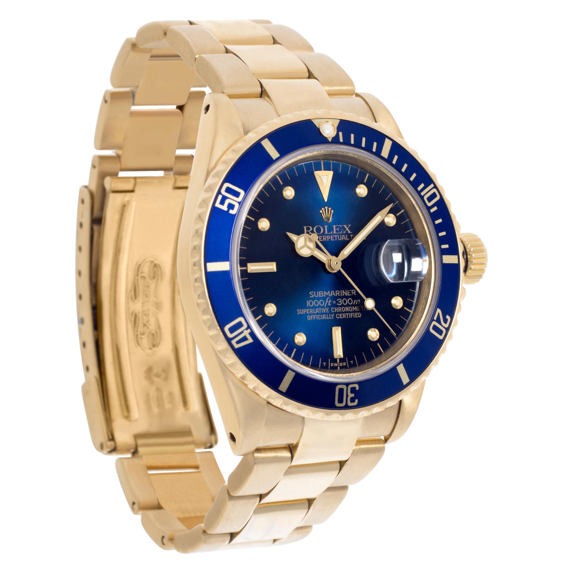 Rolex Submariner 18k yellow gold Automatic Wristwatch Ref 16808 In Excellent Condition For Sale In Surfside, FL