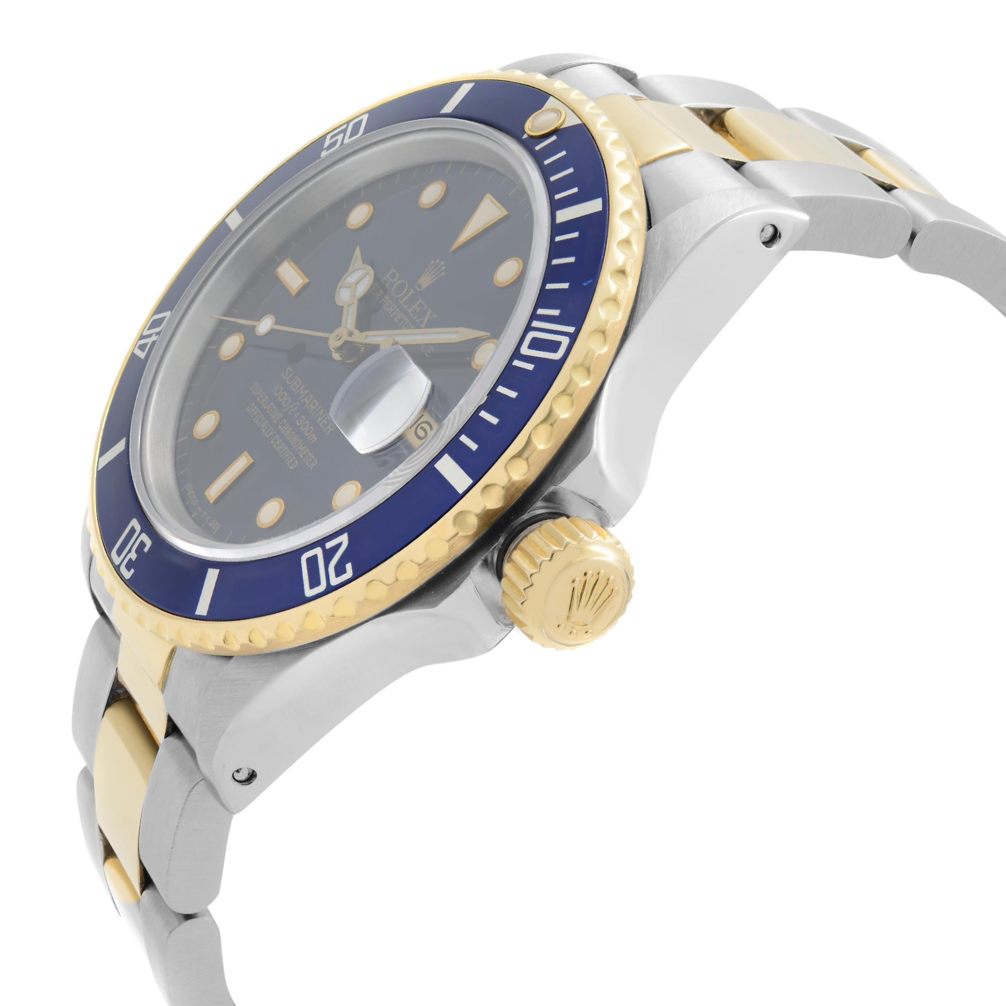 Rolex Submariner 18k Yellow Gold Steel Blue Dial Automatic Mens Watch 16803 In Good Condition In New York, NY