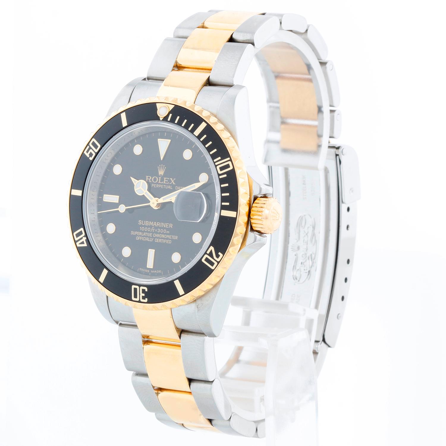 Rolex Submariner 2-Tone Steel & Gold Men's Watch 16613 In Excellent Condition In Dallas, TX
