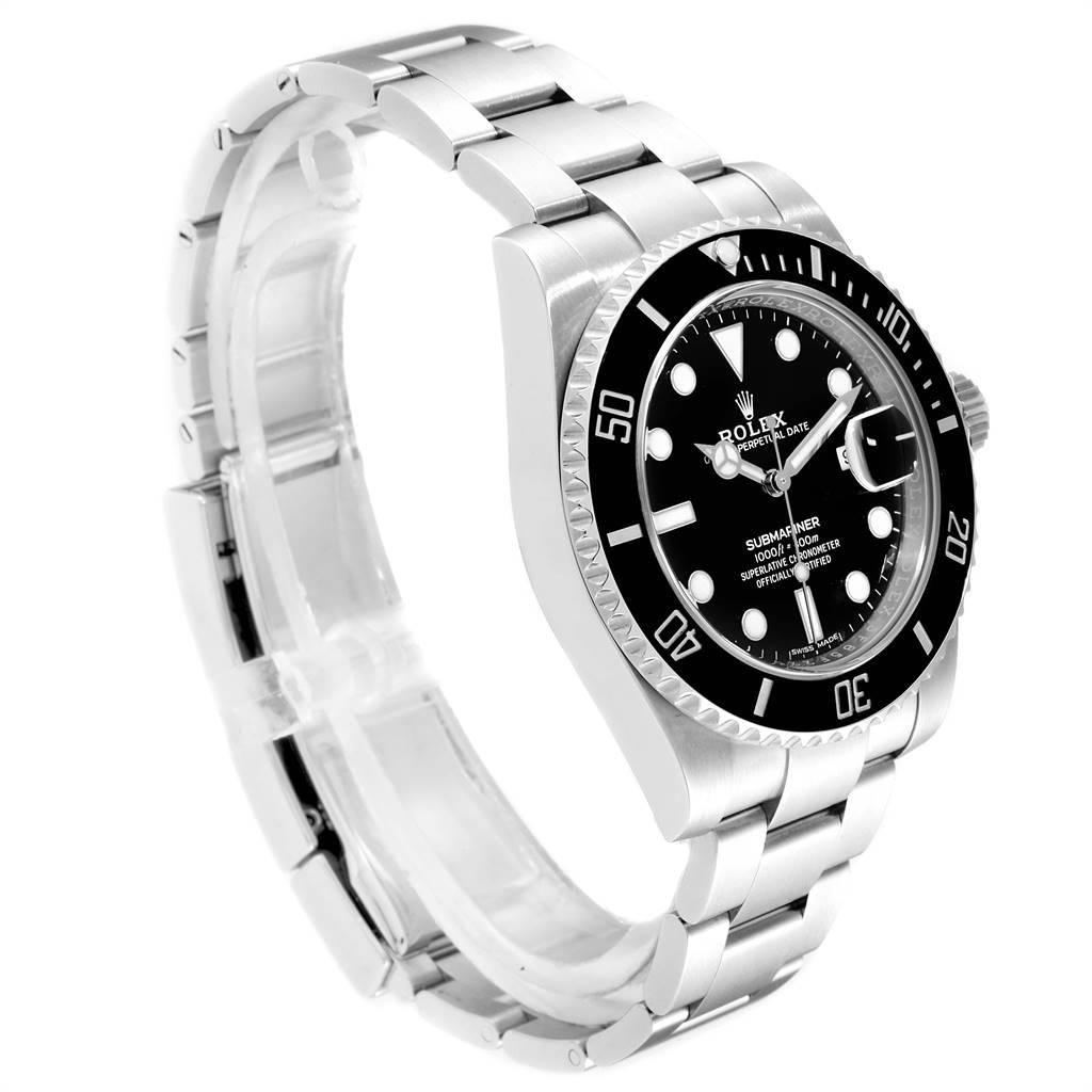 Rolex Submariner 40 Cerachrom Bezel Black Dial Watch 116610 Box Card In Excellent Condition For Sale In Atlanta, GA