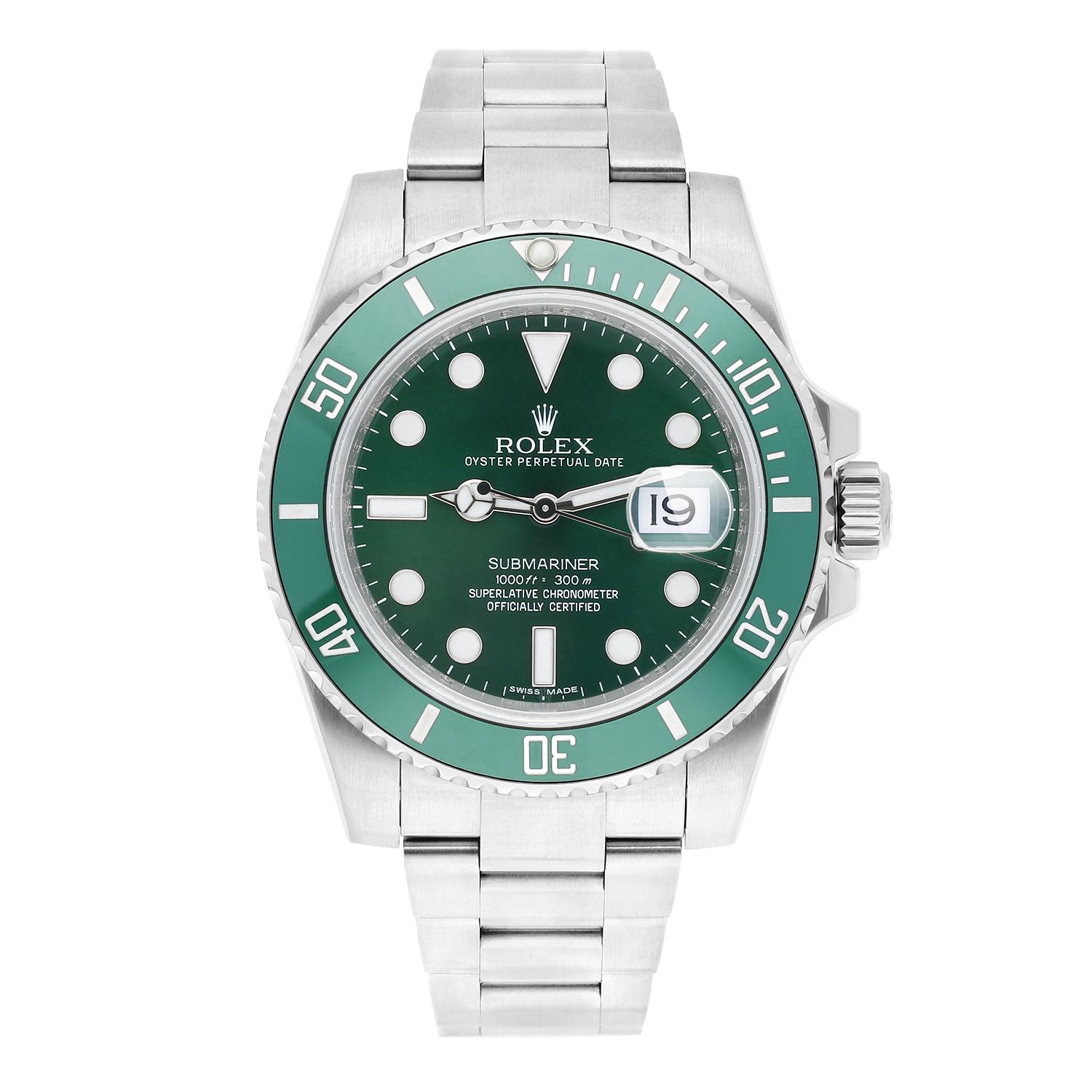 Tauchen Sie ein in den Luxus mit der Rolex Submariner 40mm Date 116610LV HULK - ein atemberaubender Zeitmesser, der mühelos Stil und Präzision verbindet. Diese kultige Uhr mit ihrer leuchtend grünen Keramiklünette und dem passenden Zifferblatt